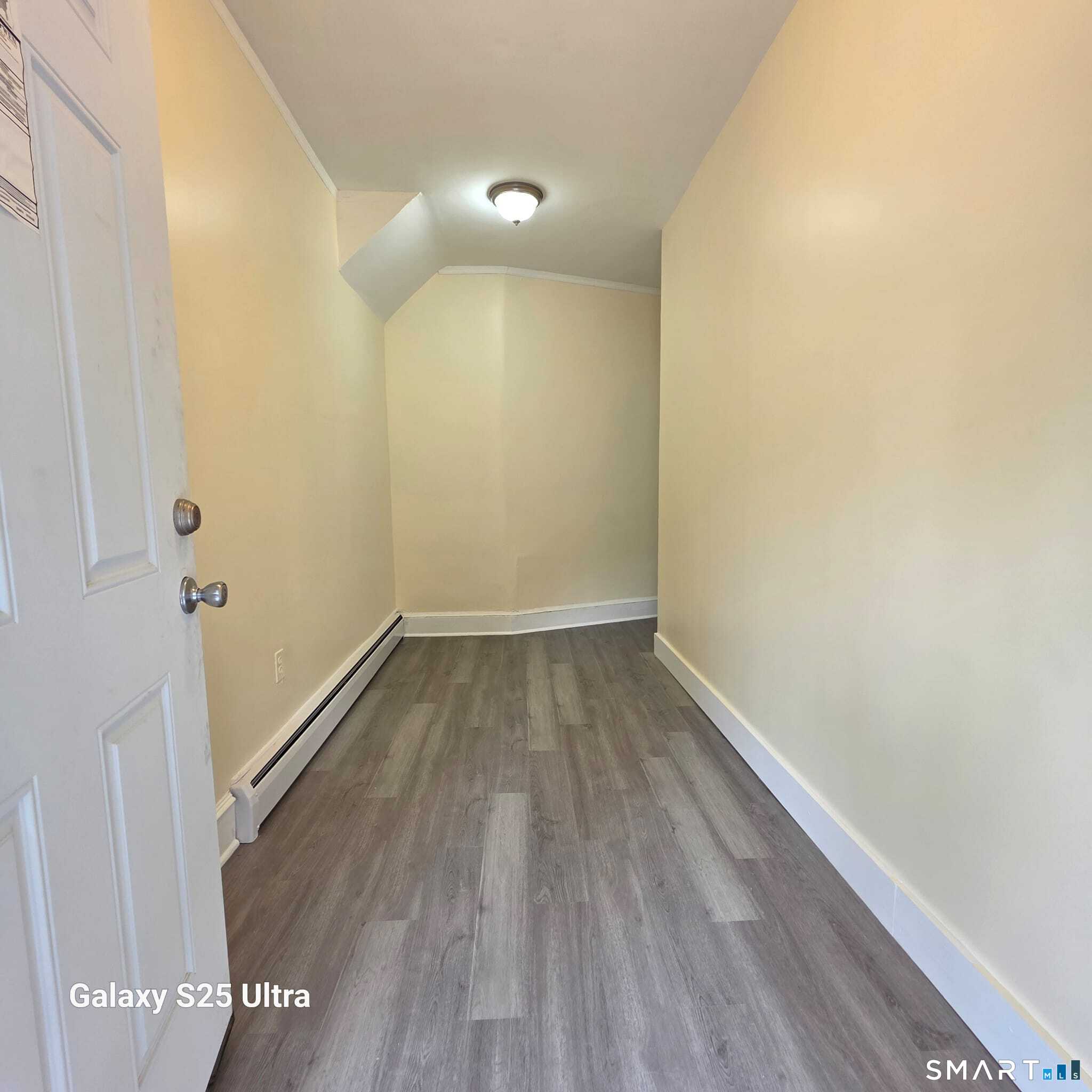 82 Bunker Hill 1st Fl Avenue Property Photo 30