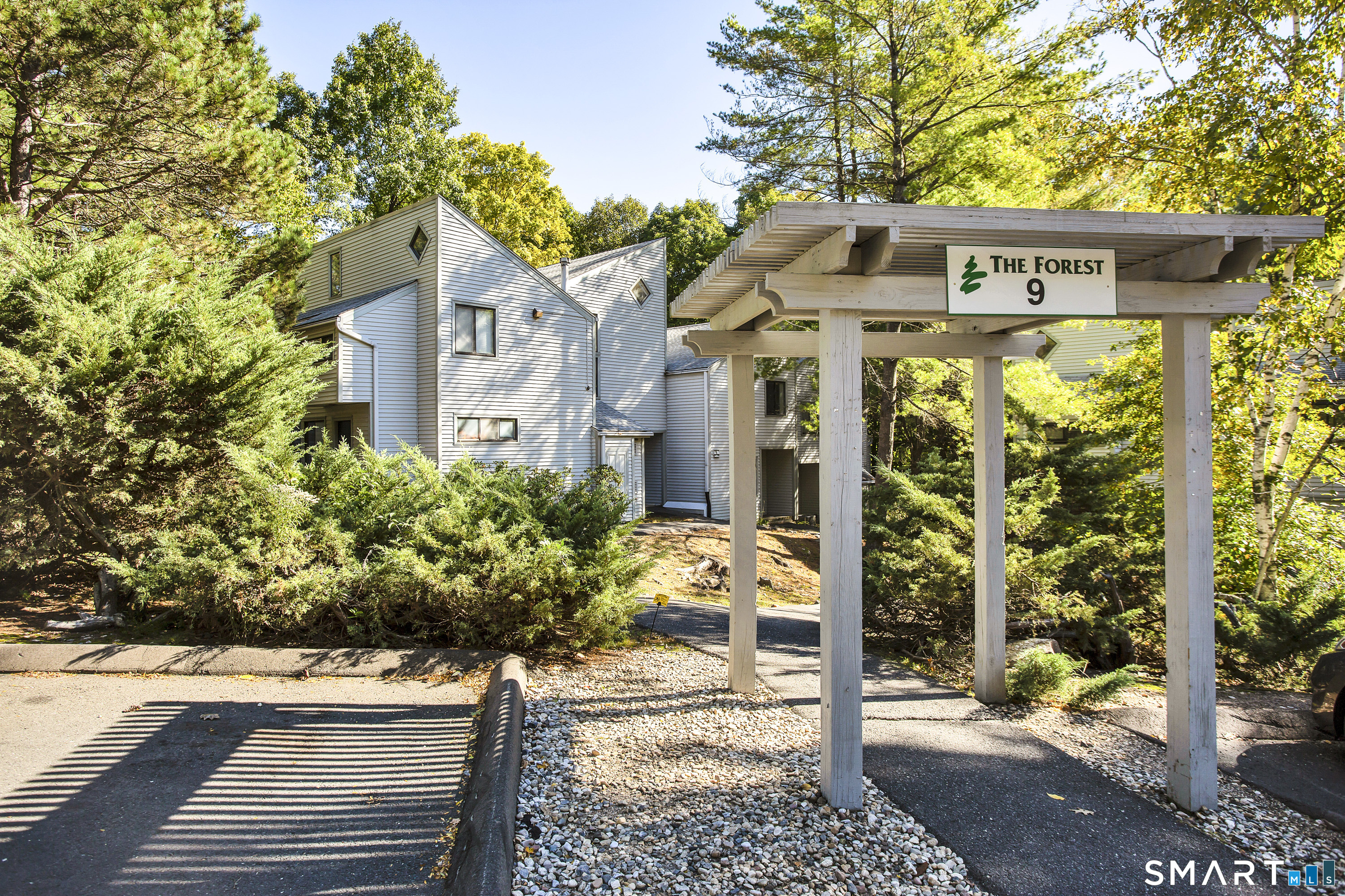 9 Talcott Forest C Road Property Photo 1