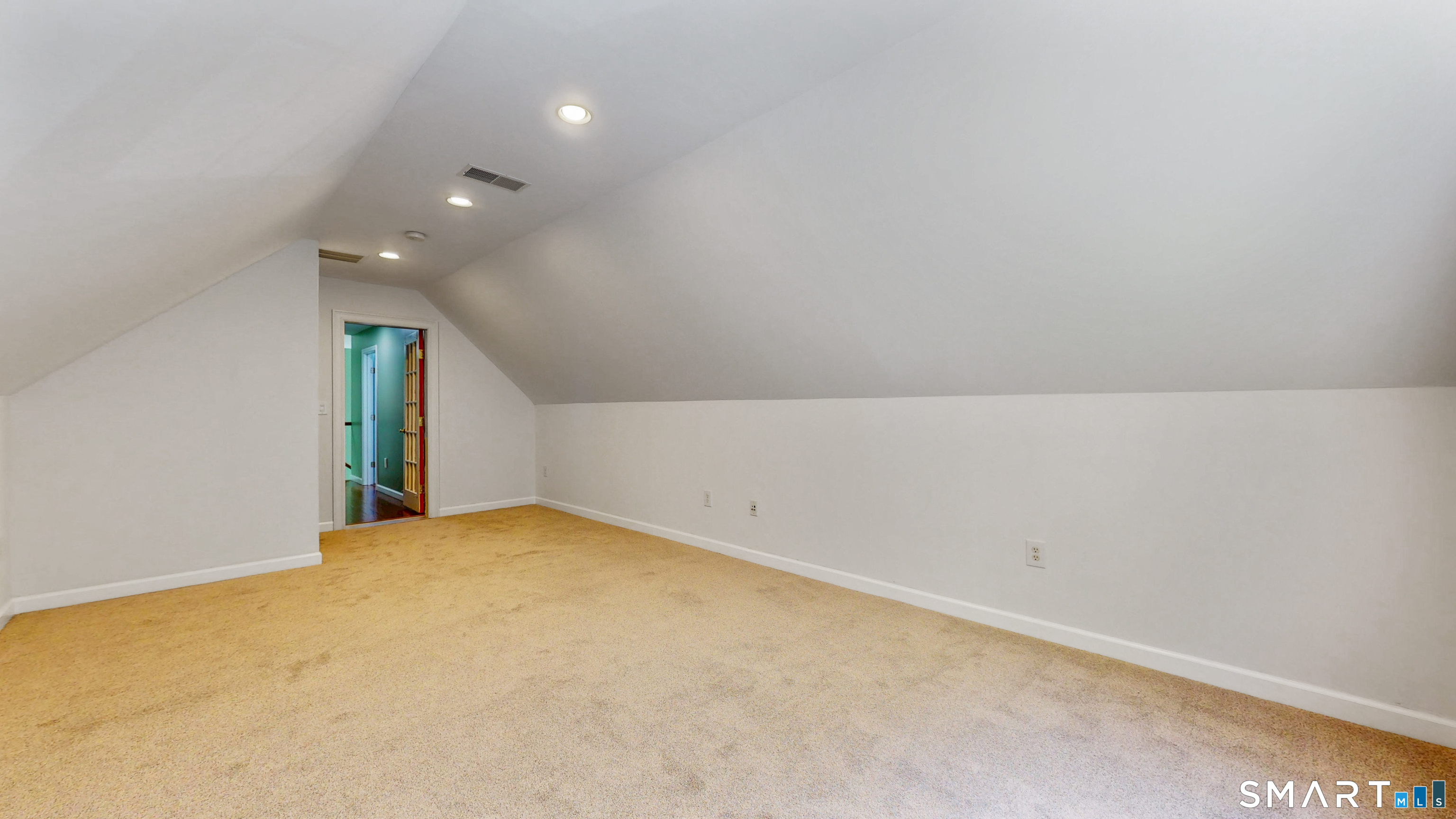 10 Shelter Rock Road Property Photo 25