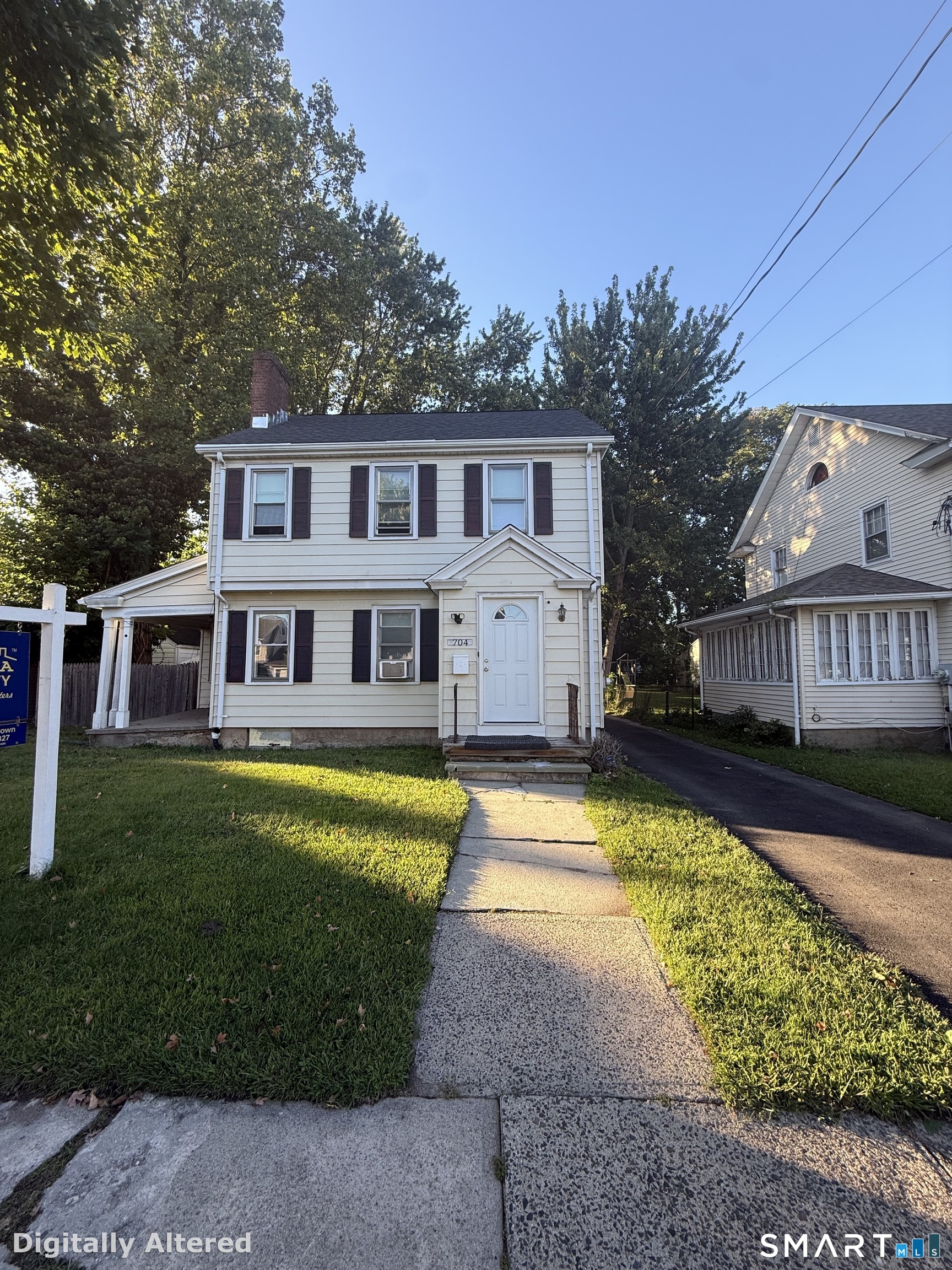 704 Taft West Avenue Property Photo 1