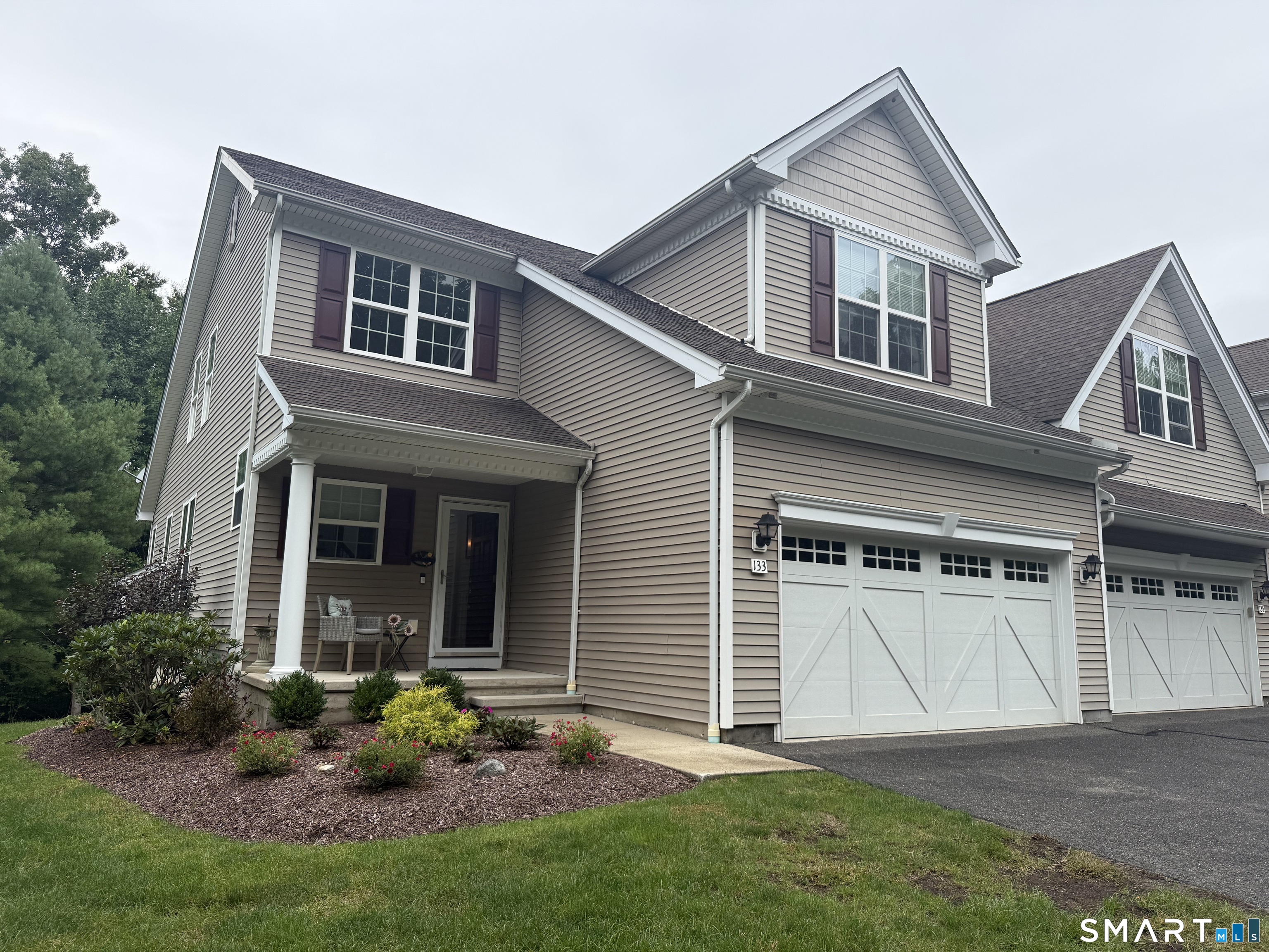 133 Sycamore Drive Property Photo 1