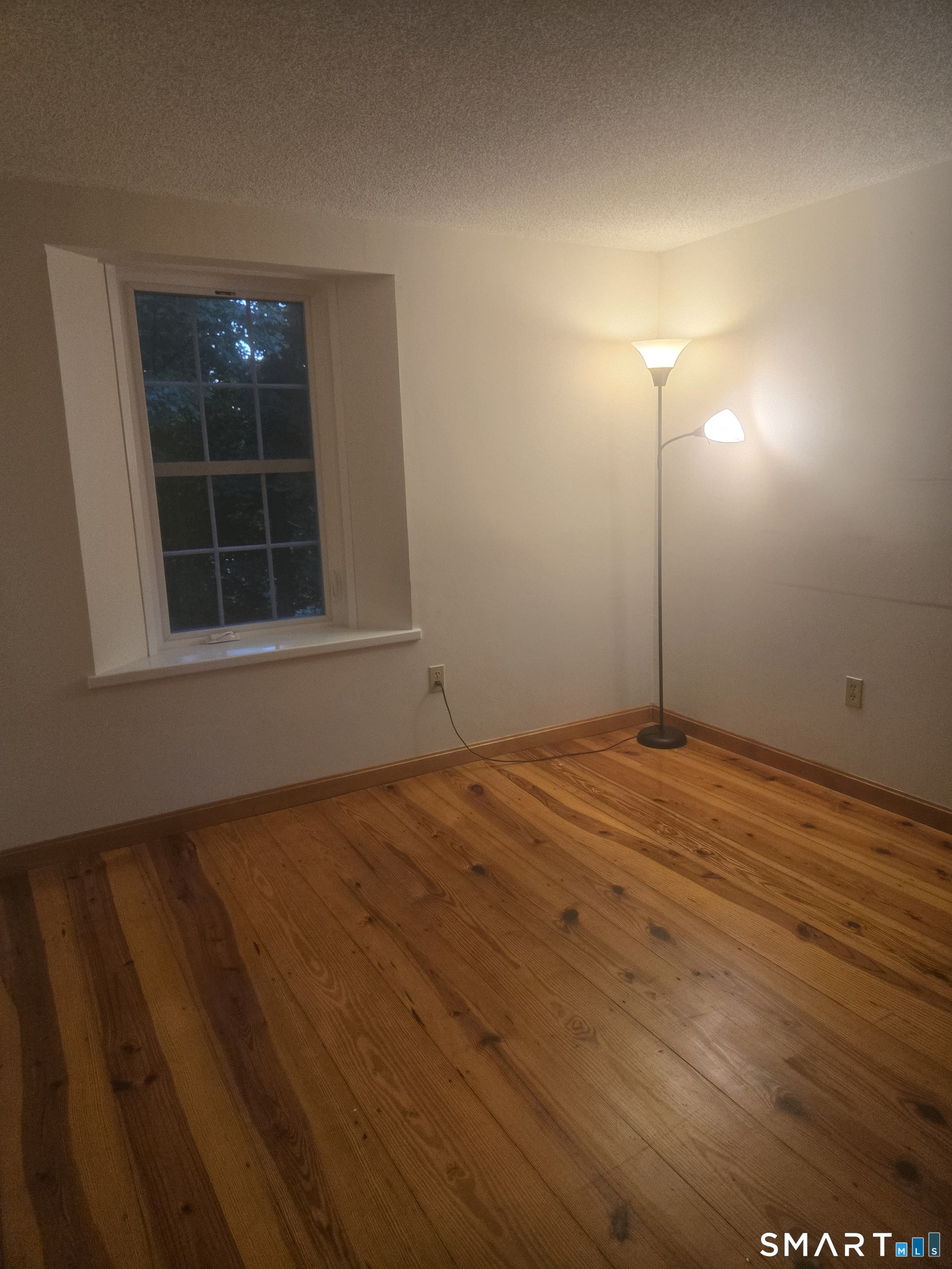 269 Old Colony Road Property Photo 13