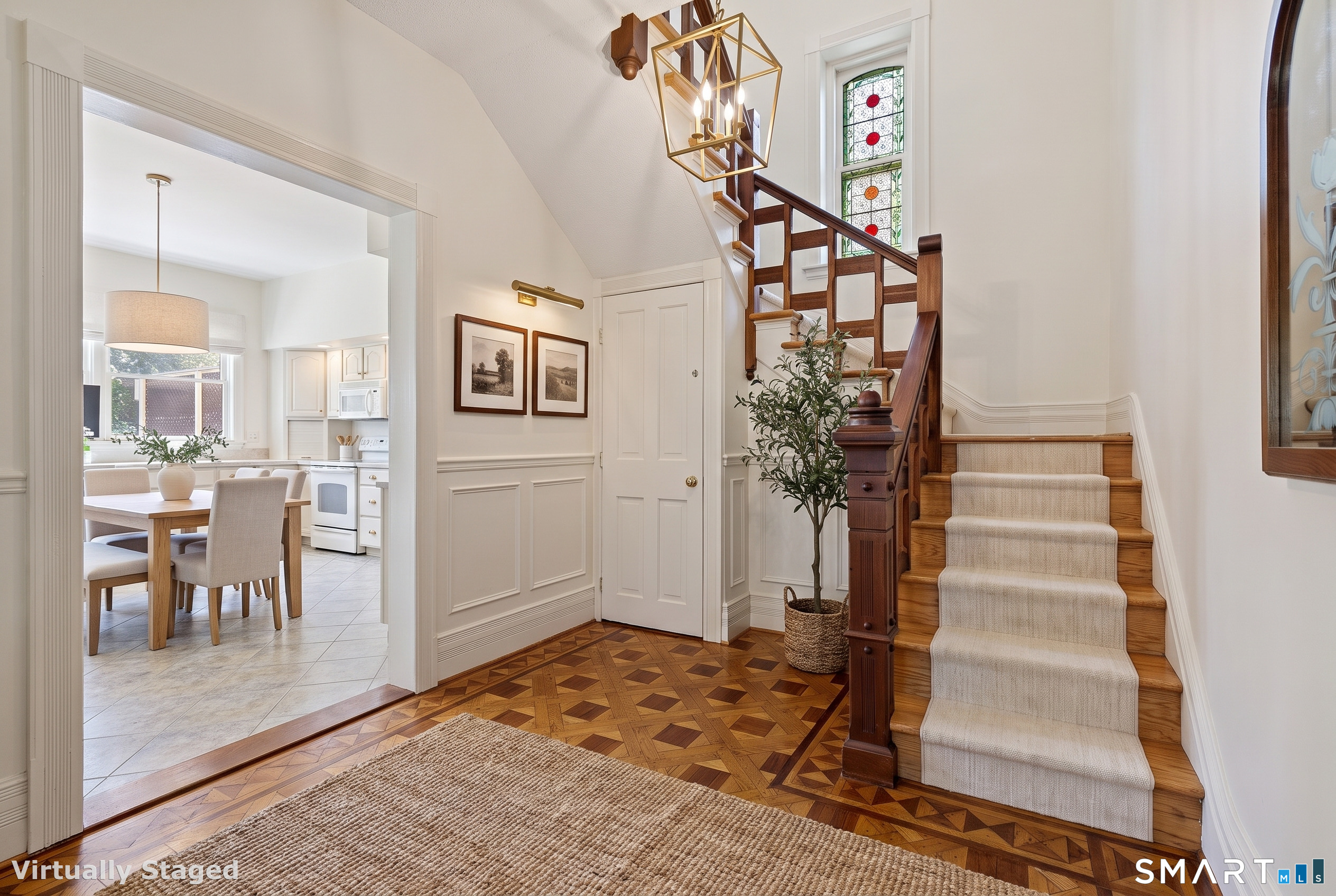 24 Lincoln Avenue Property Photo 6
