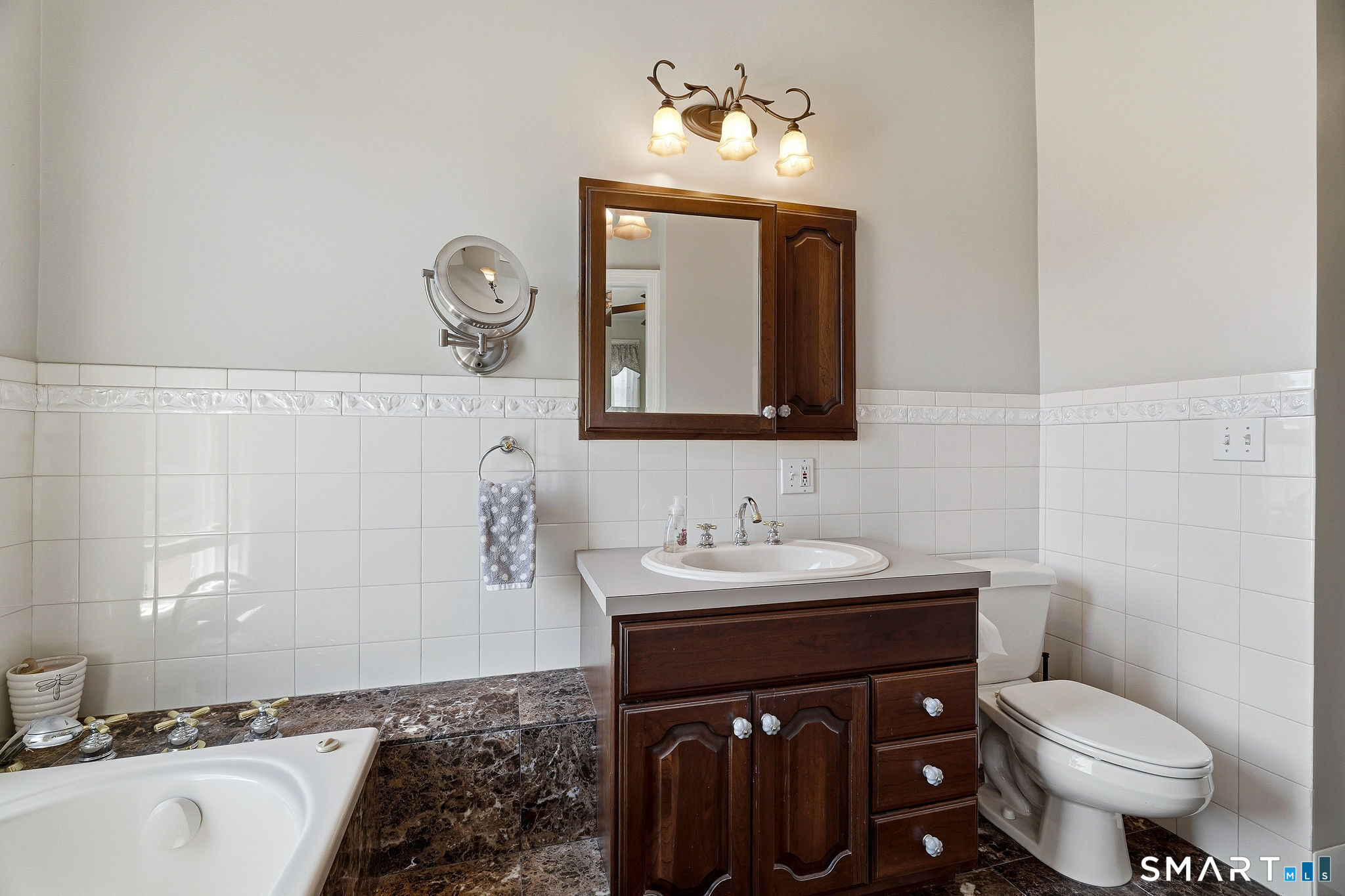 24 Lincoln Avenue Property Photo 20