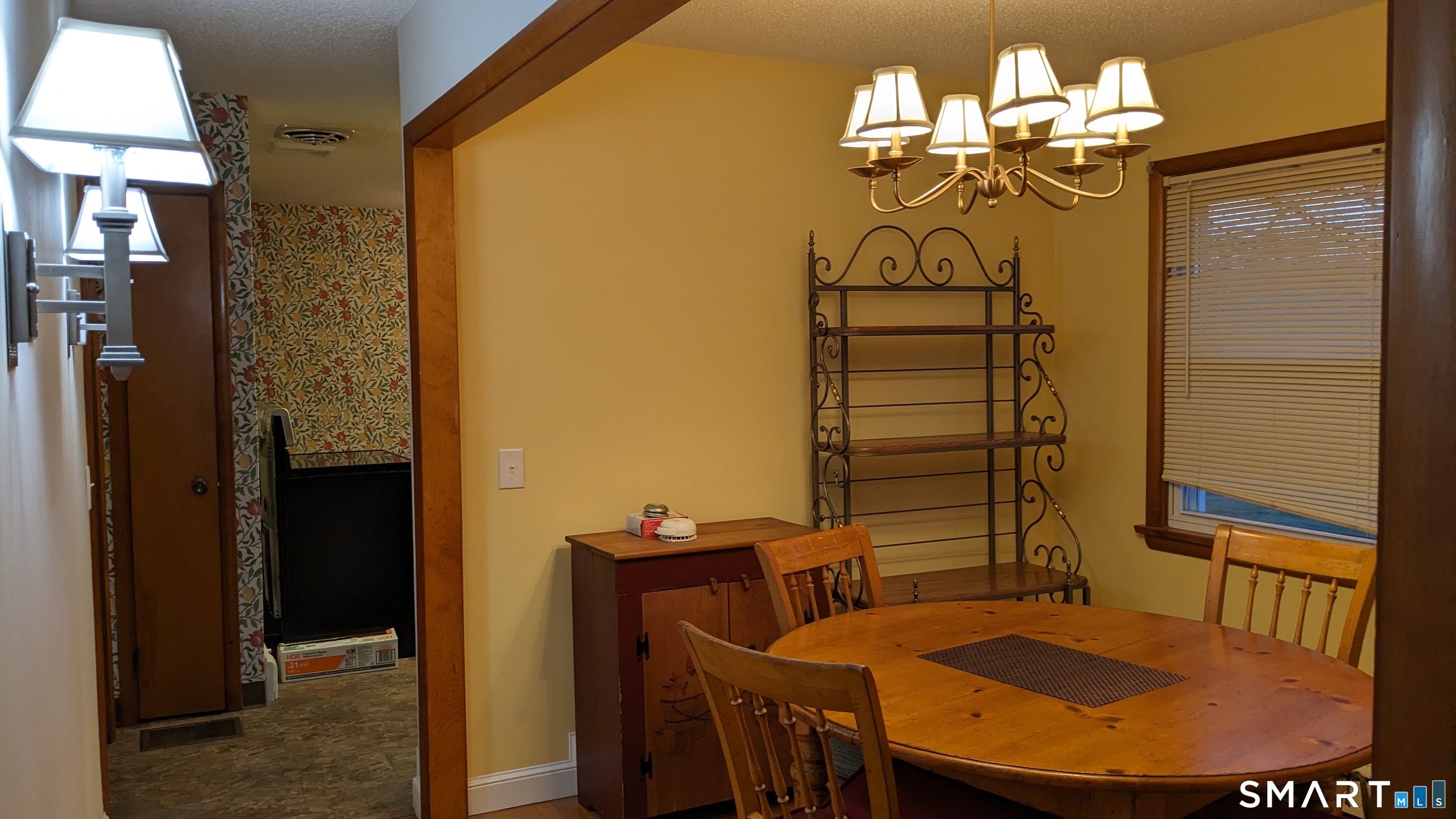 1660 Guernseytown Road Property Photo 8