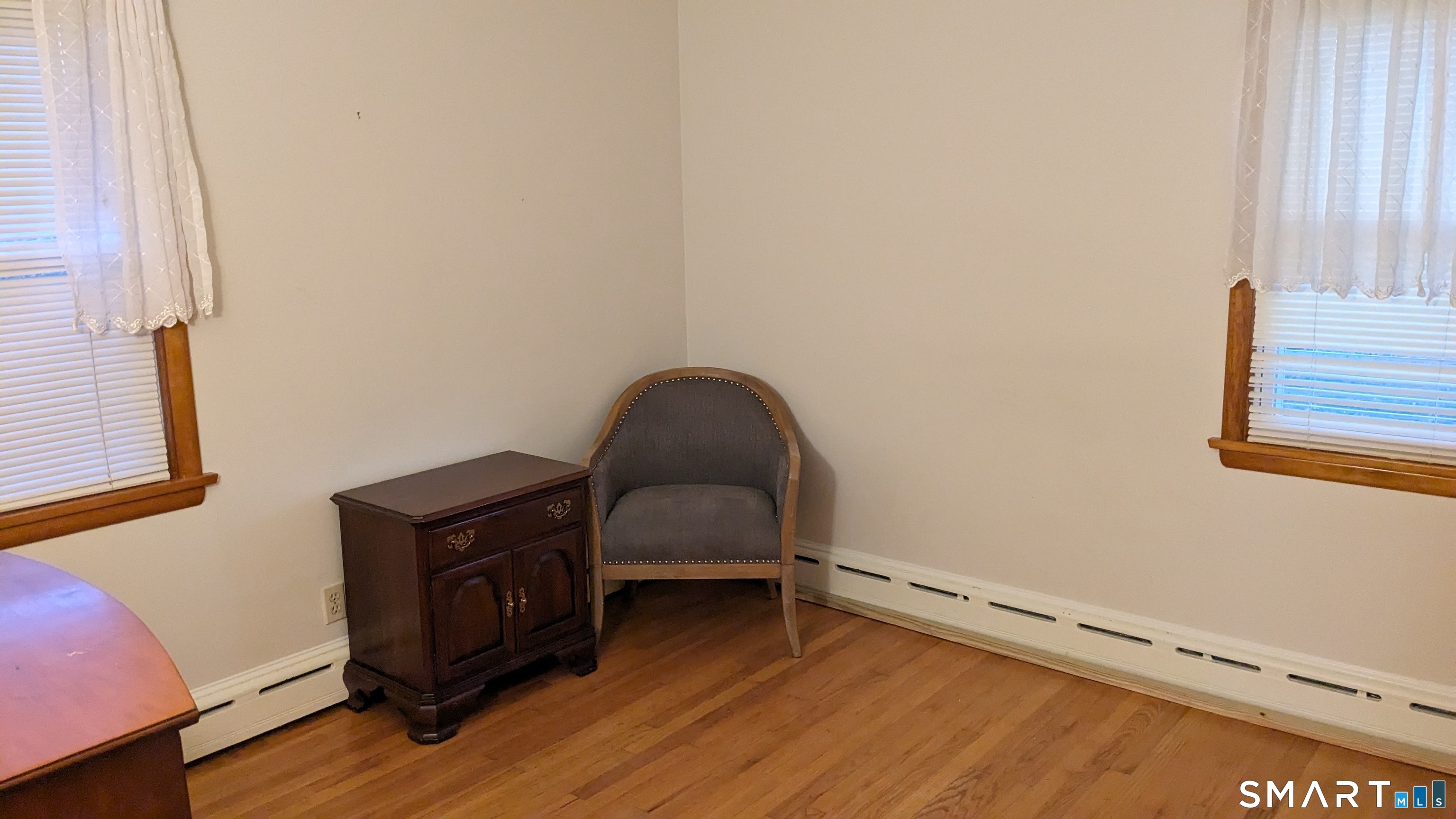 1660 Guernseytown Road Property Photo 10