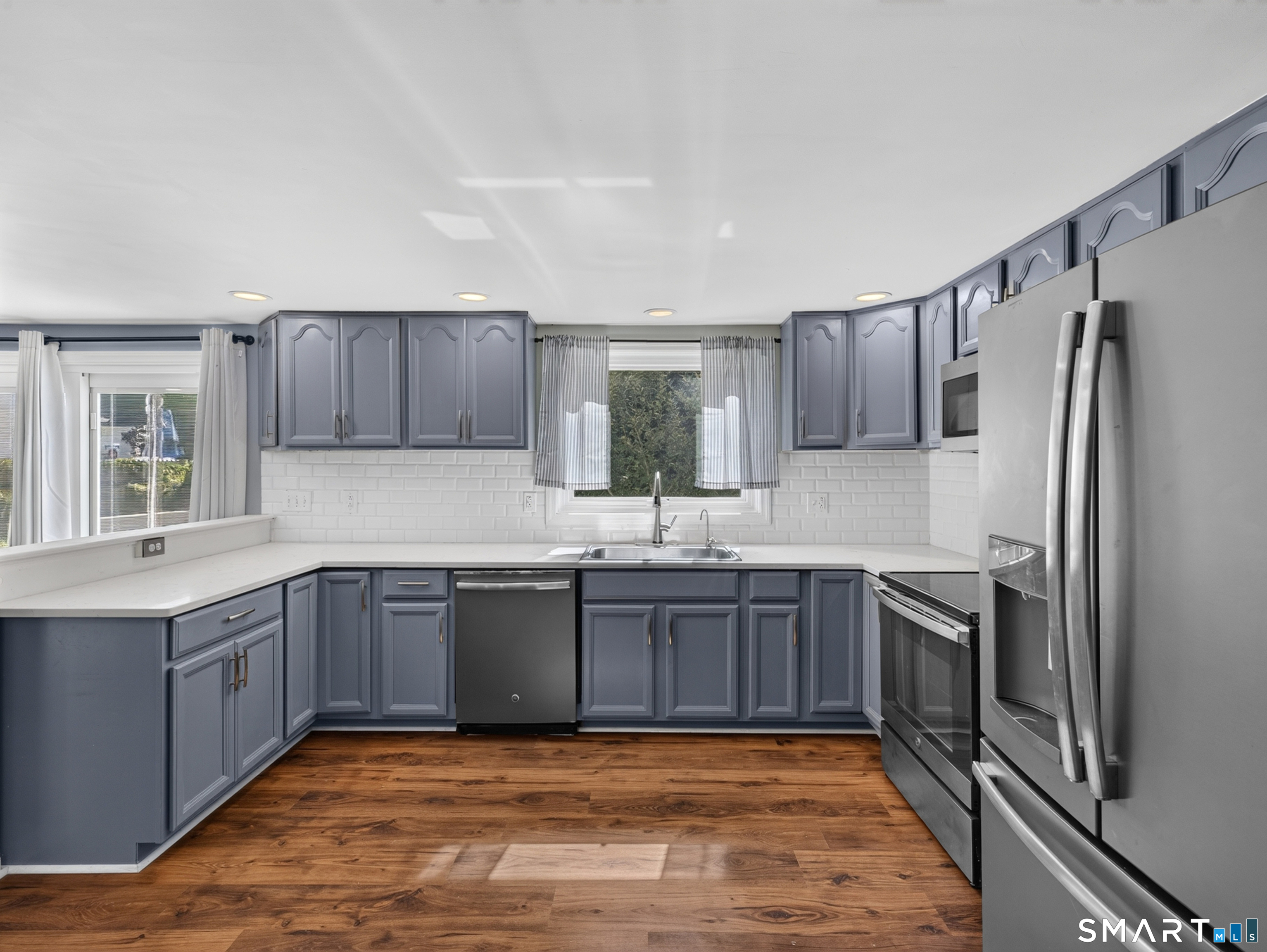 10 Glezen Street Property Photo 19