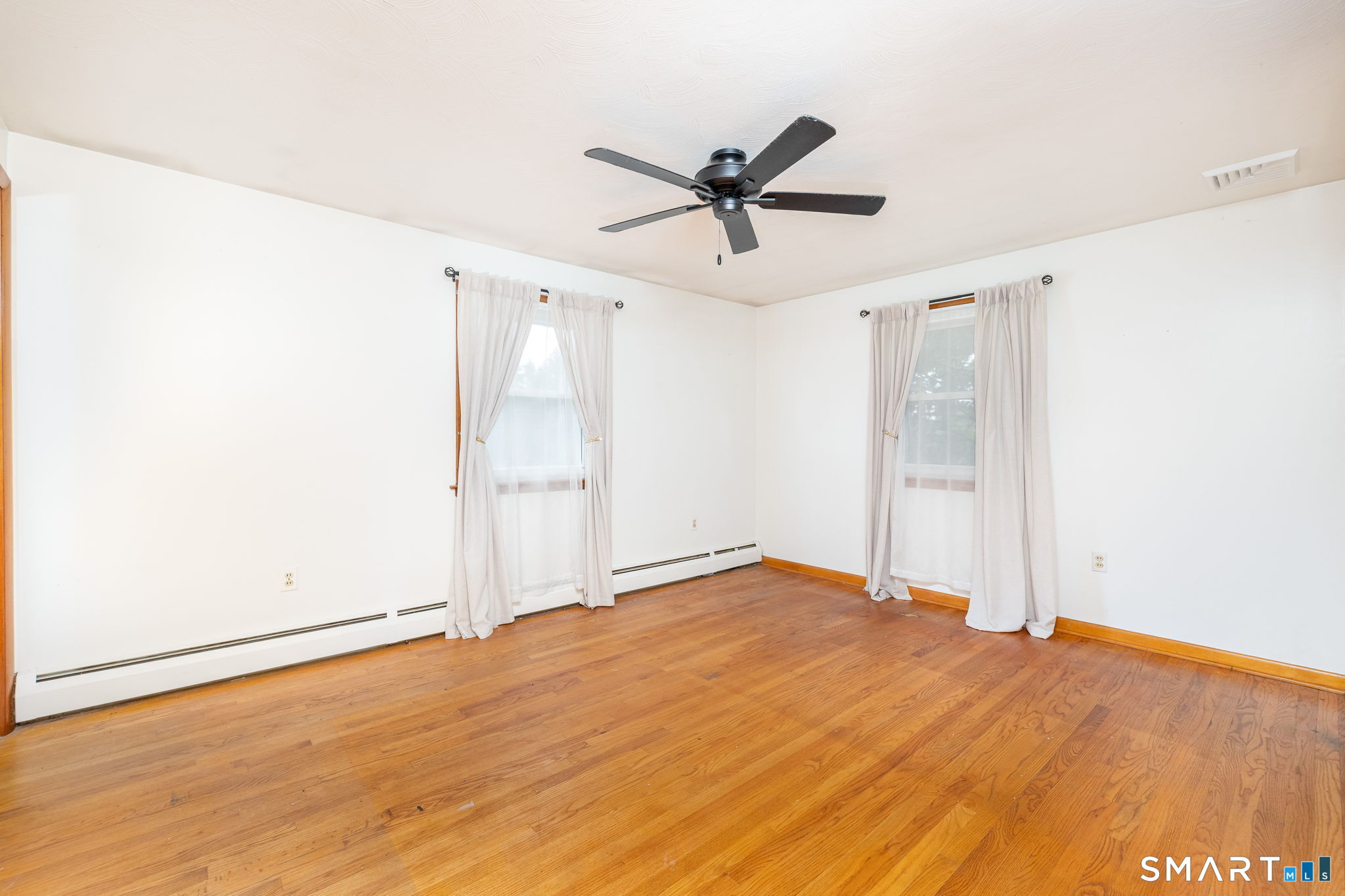 1419 Poquonock Avenue Property Photo 14