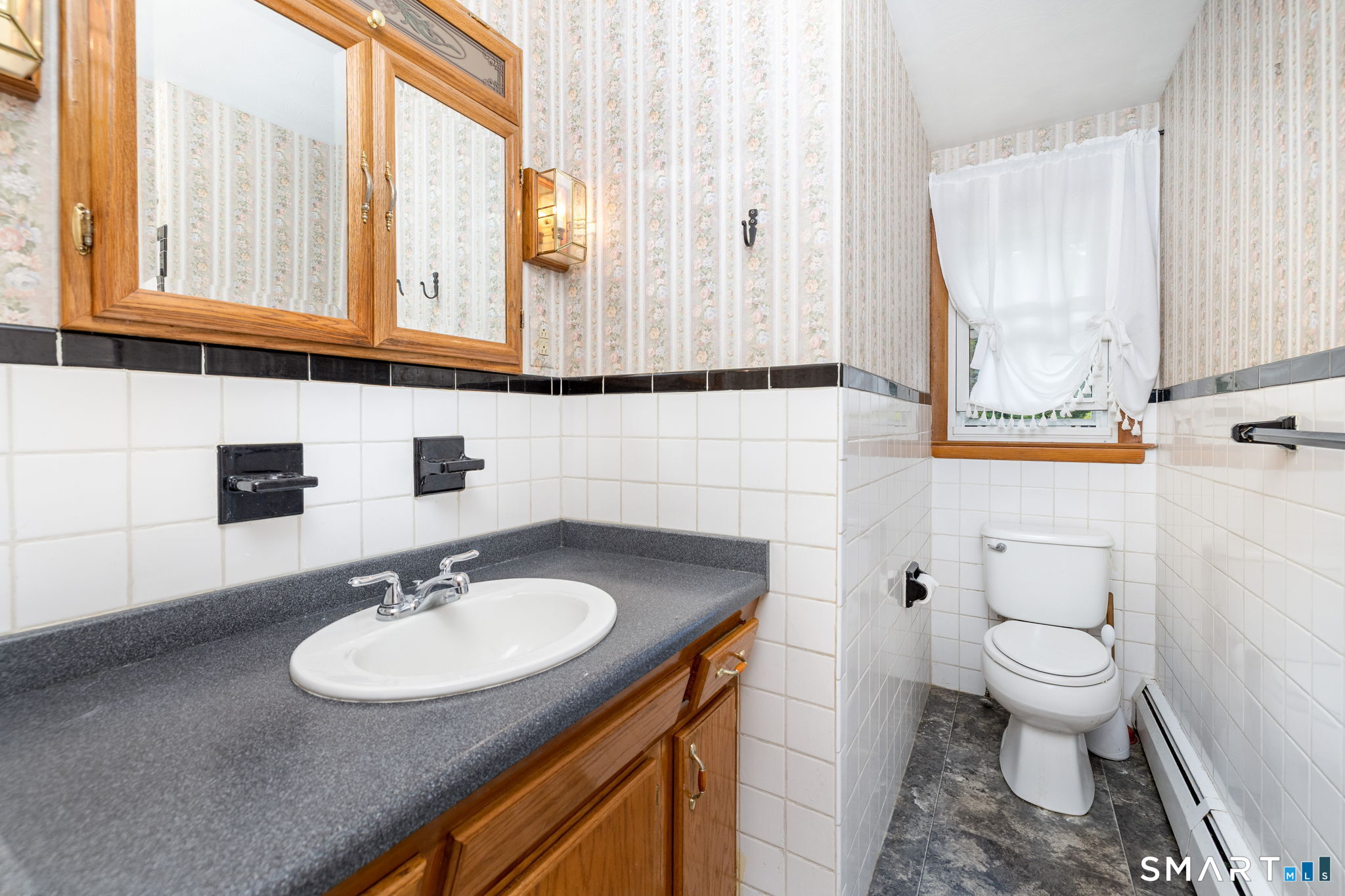 1419 Poquonock Avenue Property Photo 23