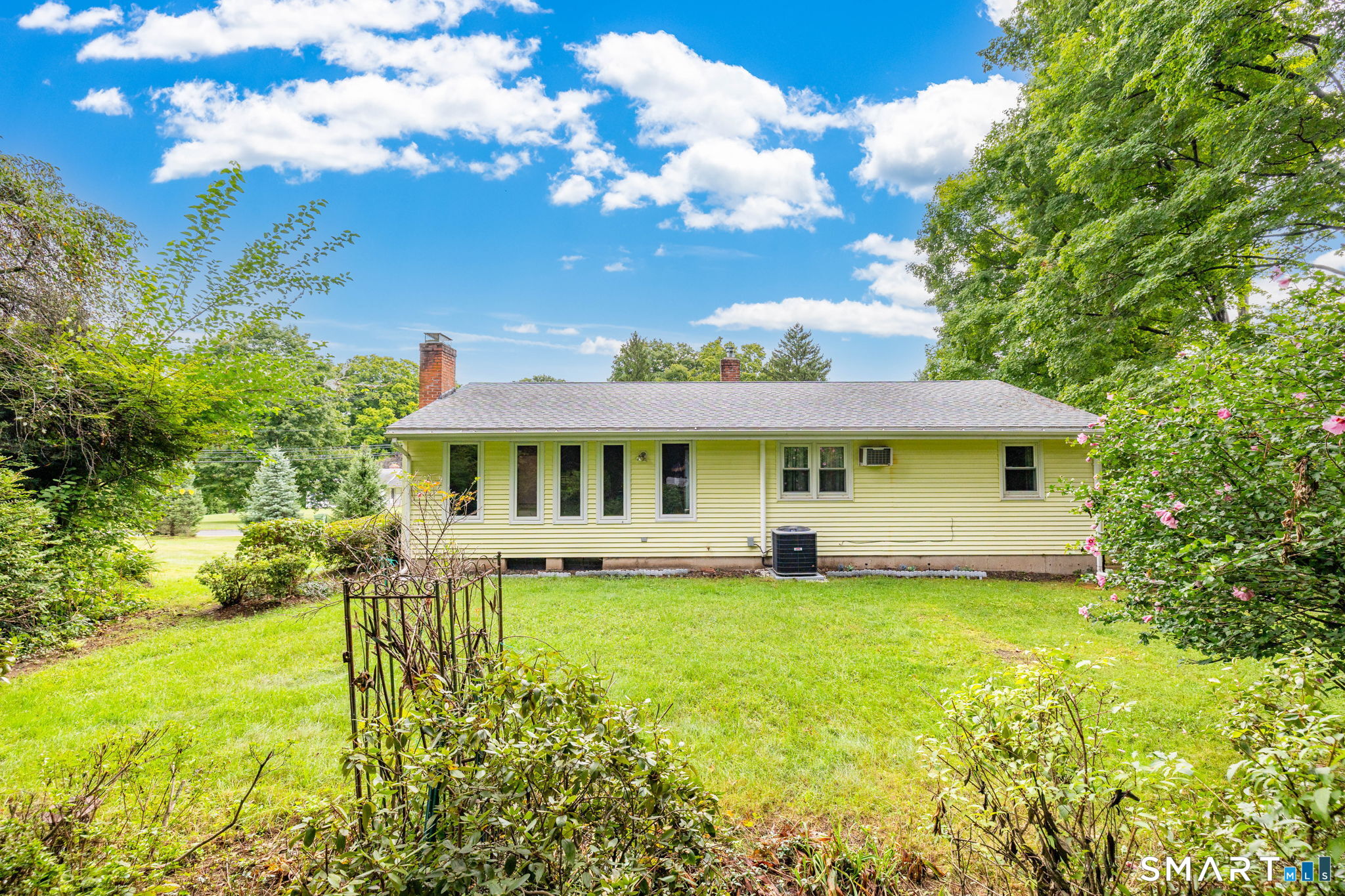 1419 Poquonock Avenue Property Photo 34