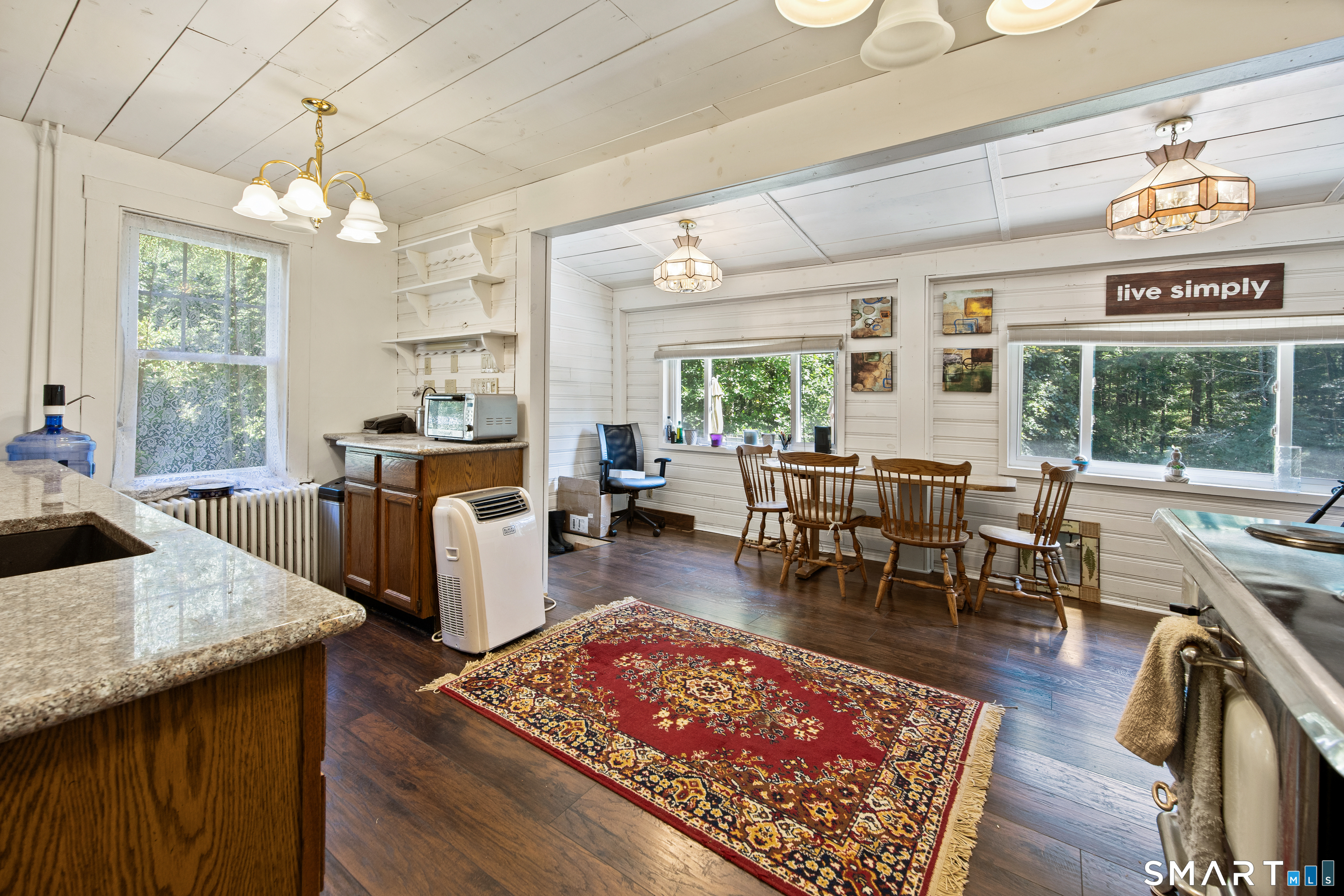 573 Litchfield Road Property Photo 12