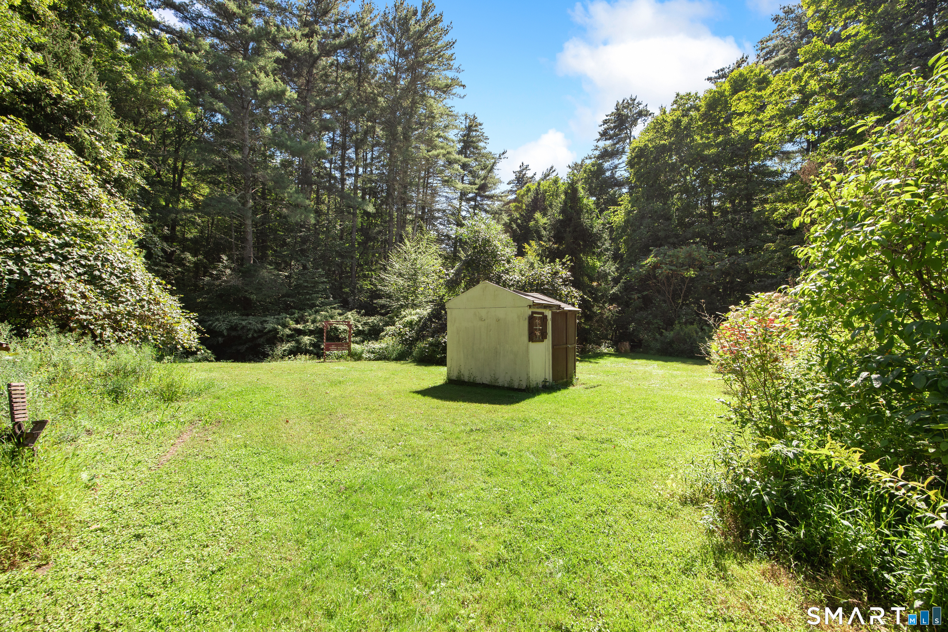 573 Litchfield Road Property Photo 34