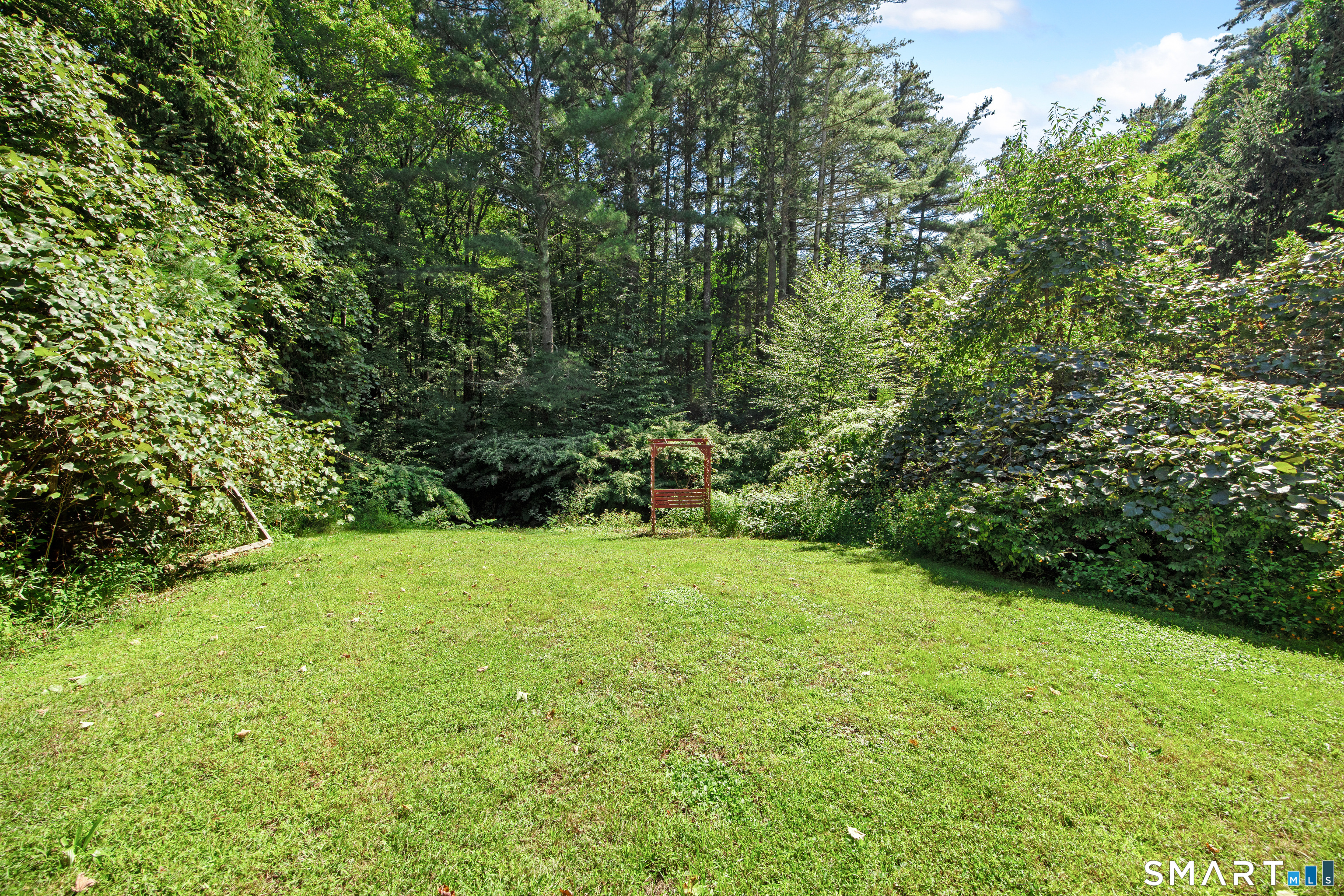 573 Litchfield Road Property Photo 35