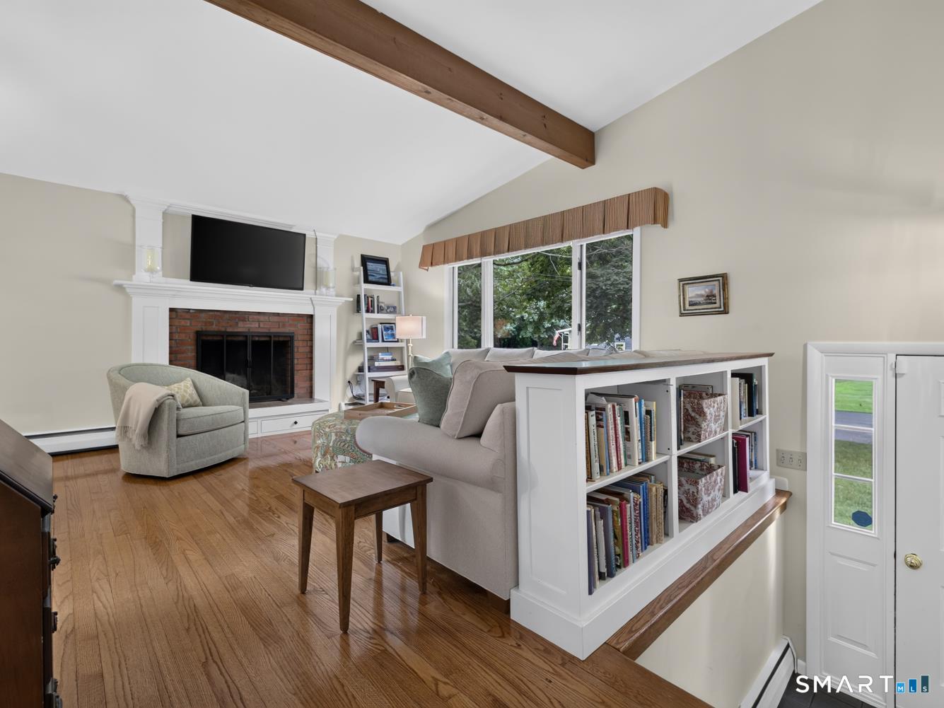 5 Tudor East Court Property Photo 9