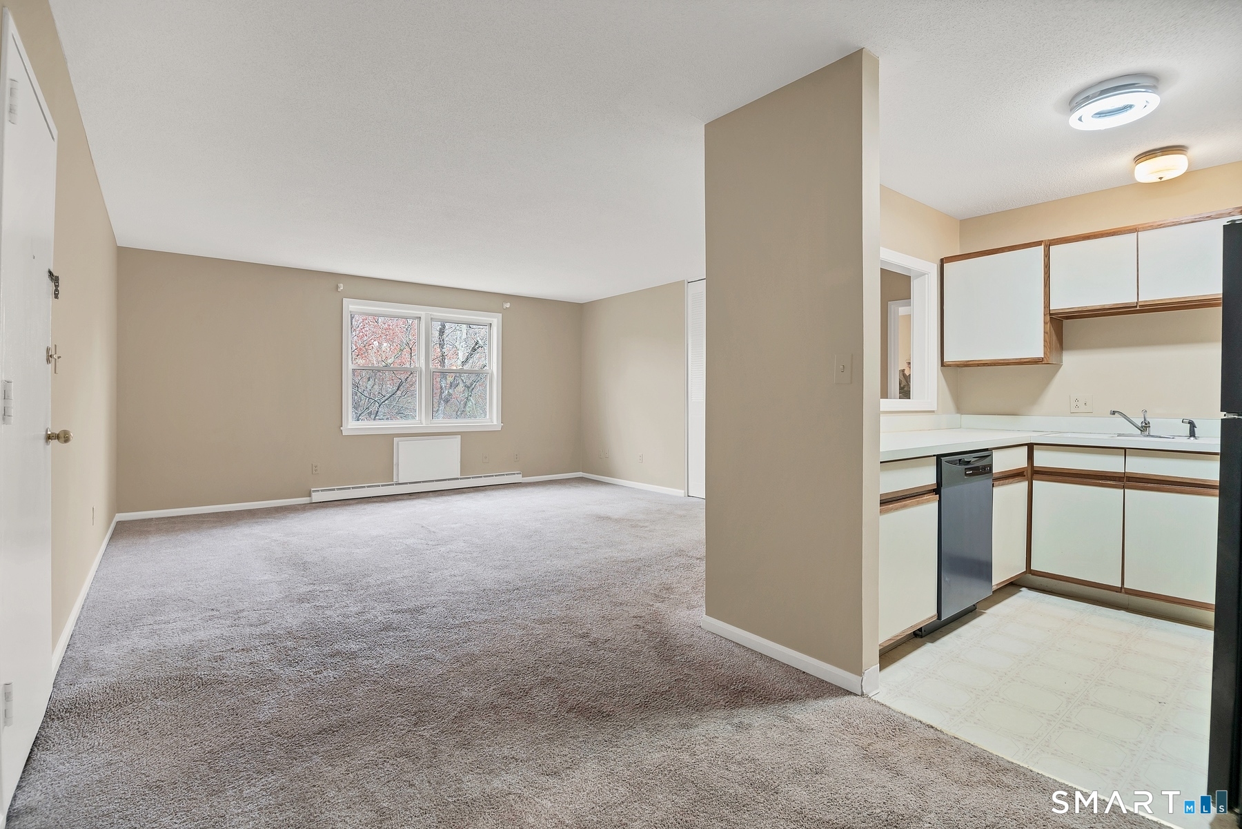 111 Niles Hill E Road Property Photo 11