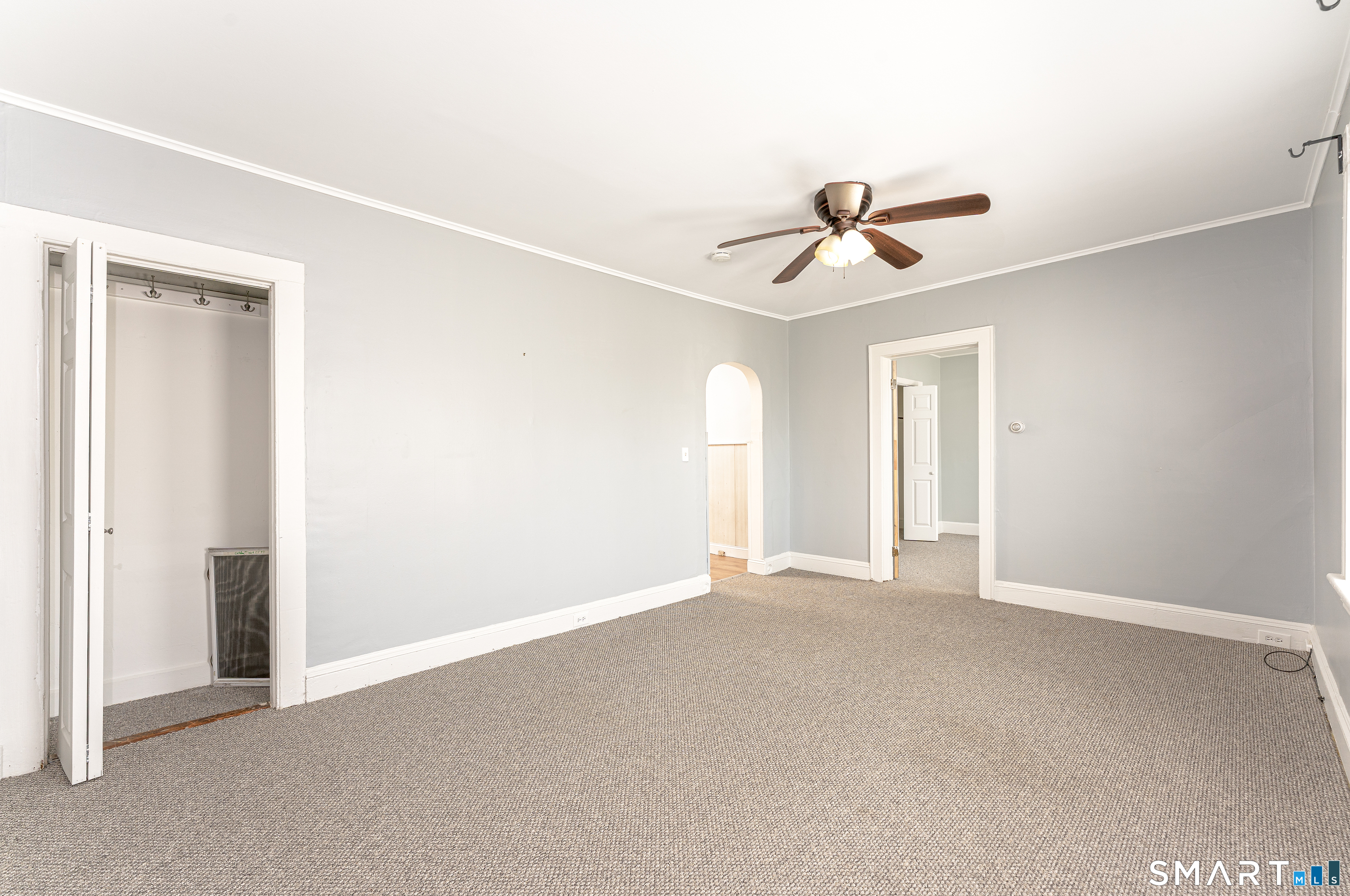 176 Thompson Street Property Photo 10