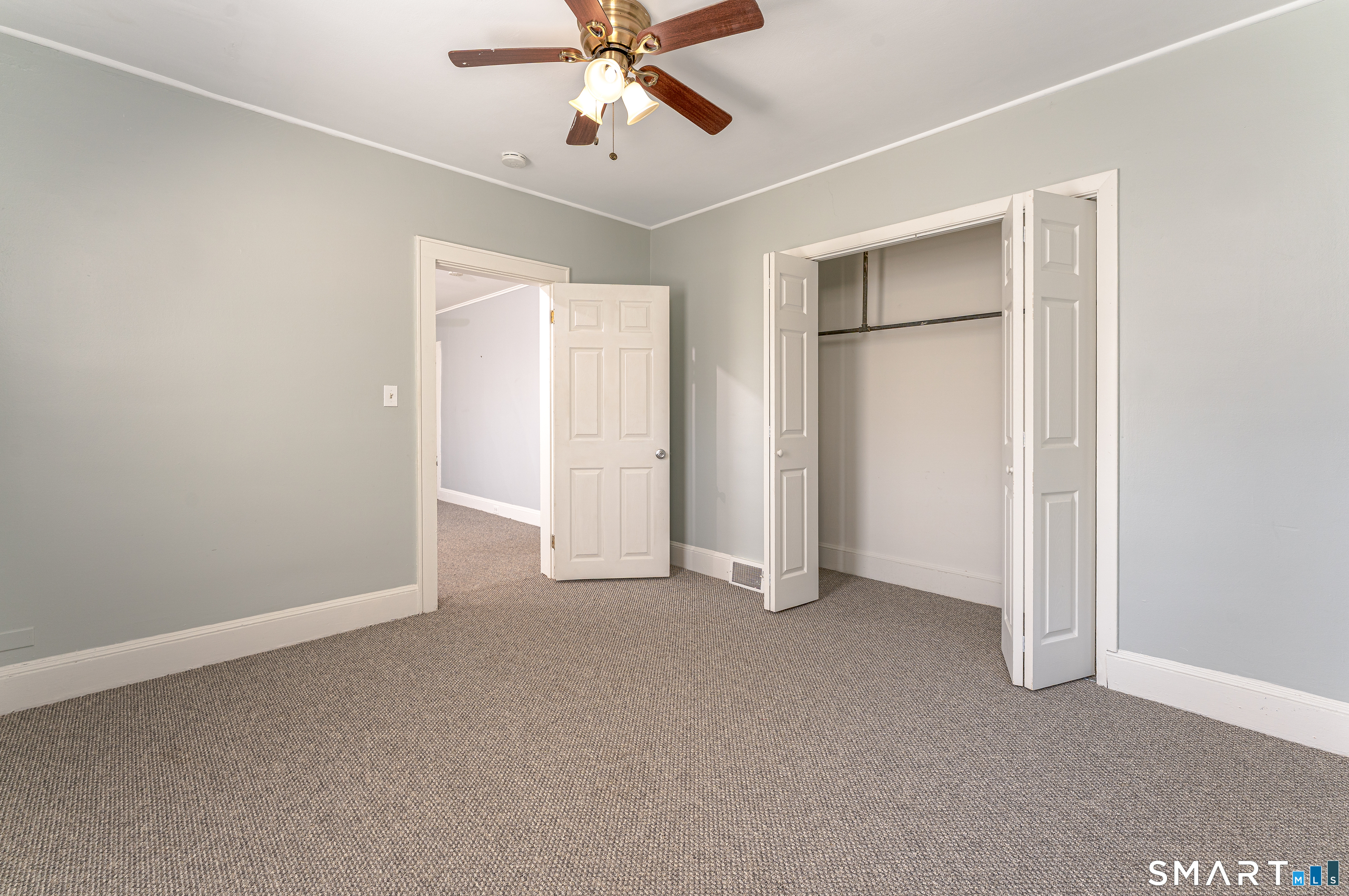 176 Thompson Street Property Photo 12