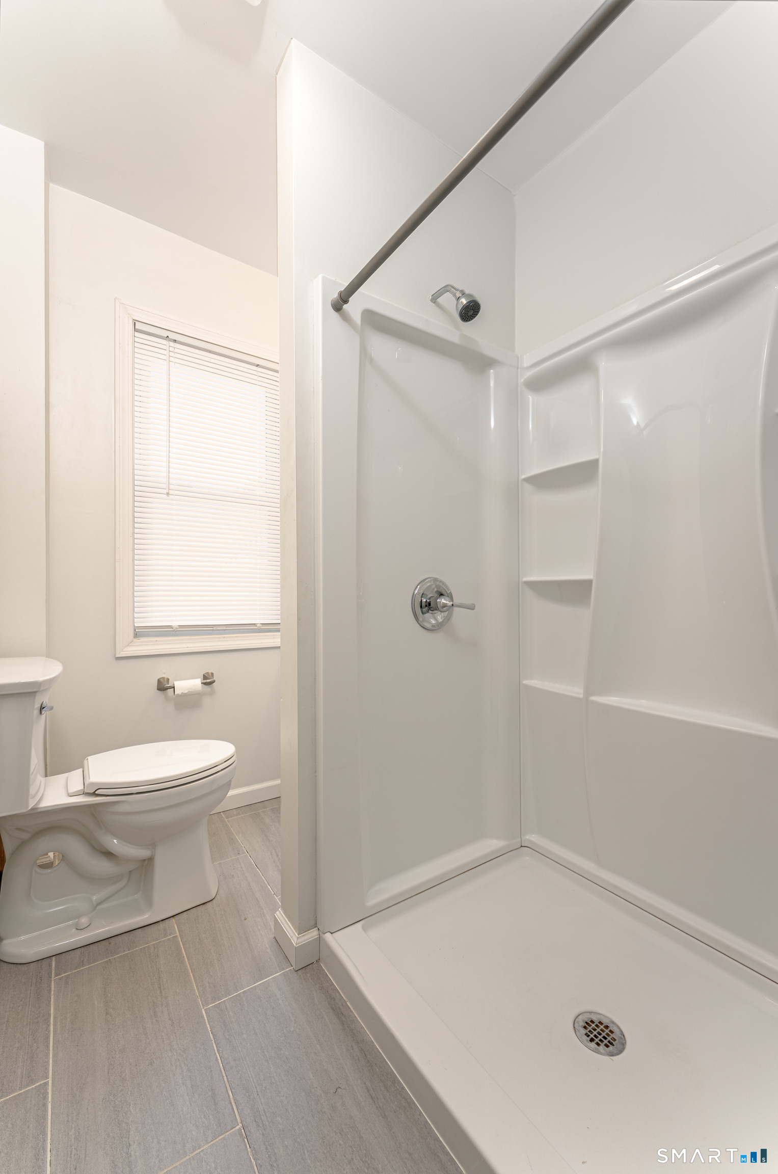 176 Thompson Street Property Photo 20