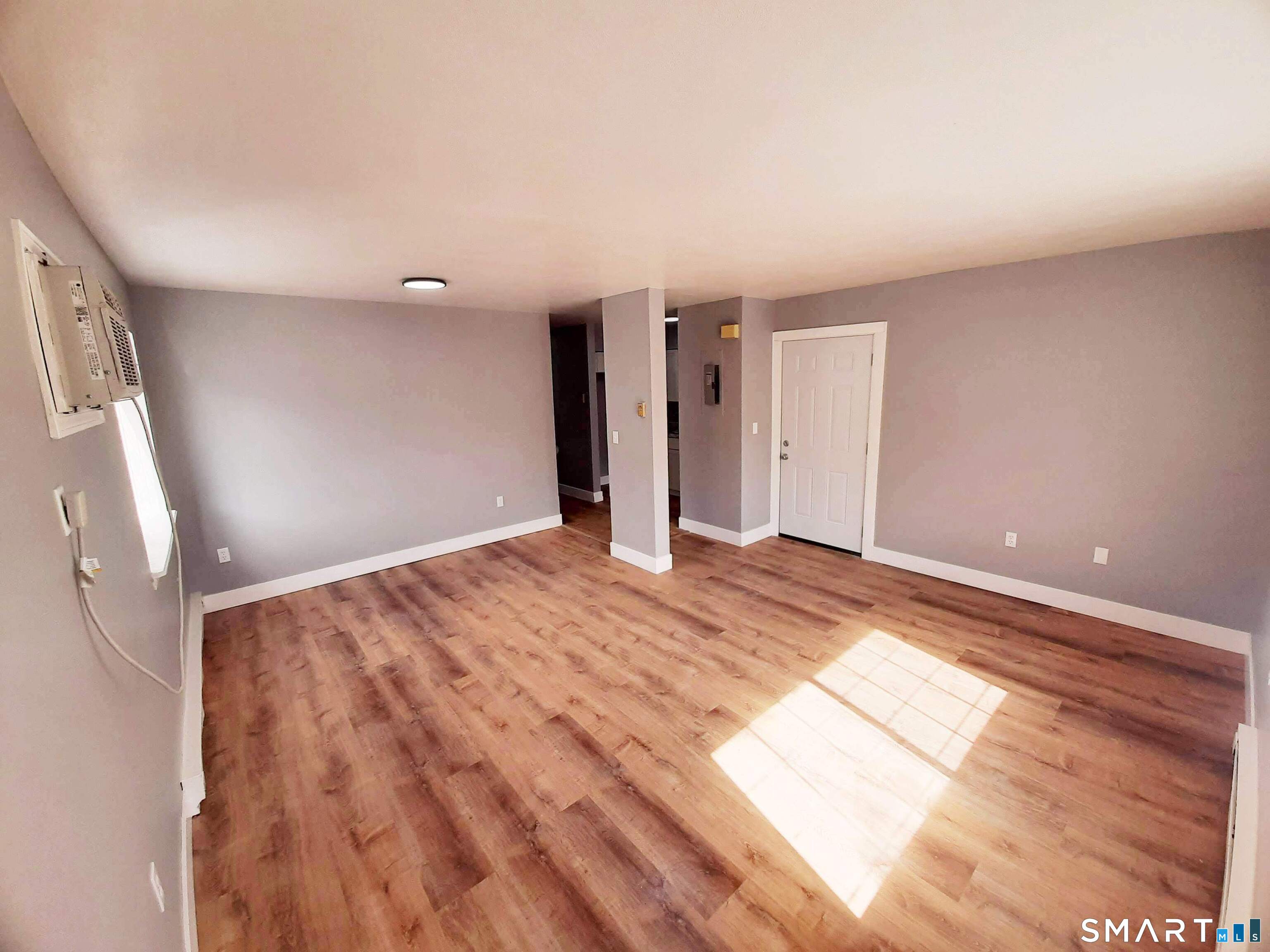 21 Third 5b Street Property Photo 2