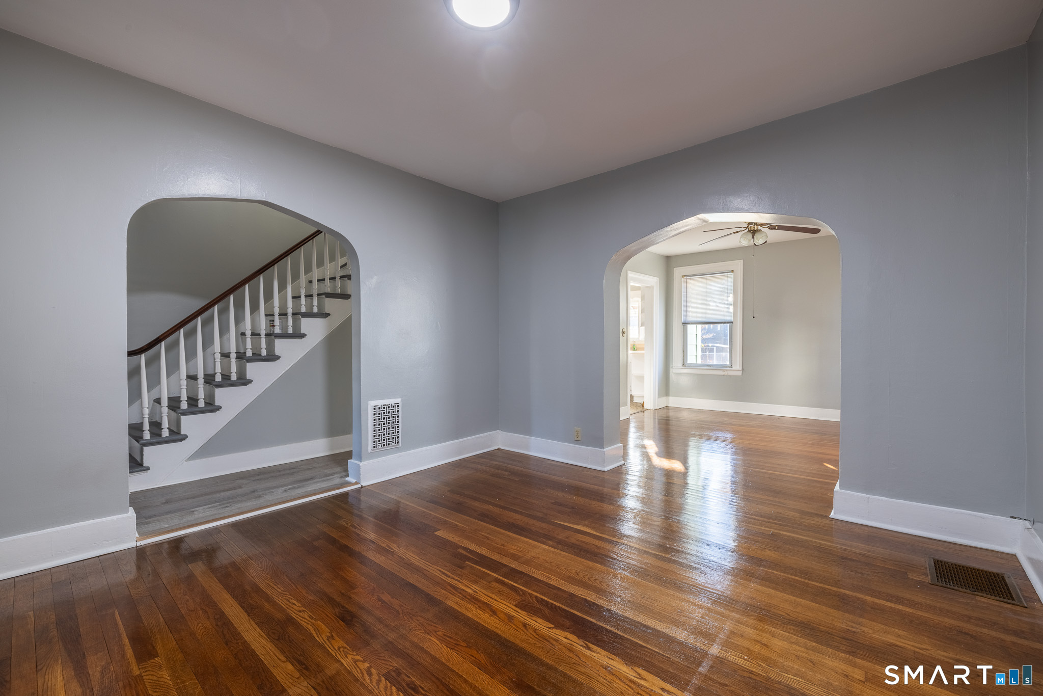 216 Howard Avenue Property Photo 4