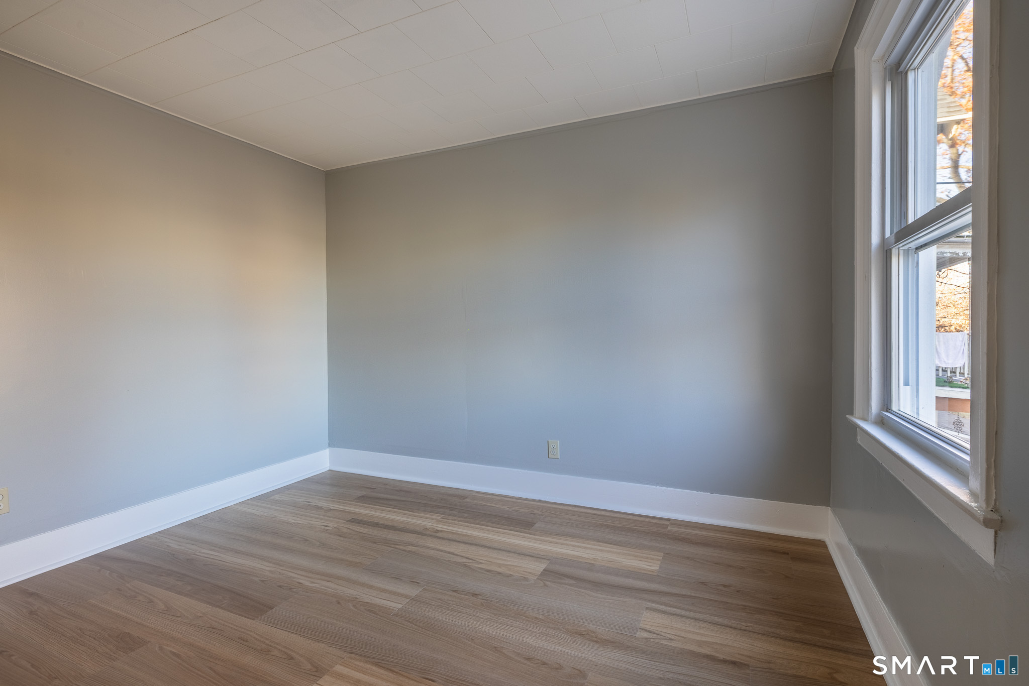 216 Howard Avenue Property Photo 16