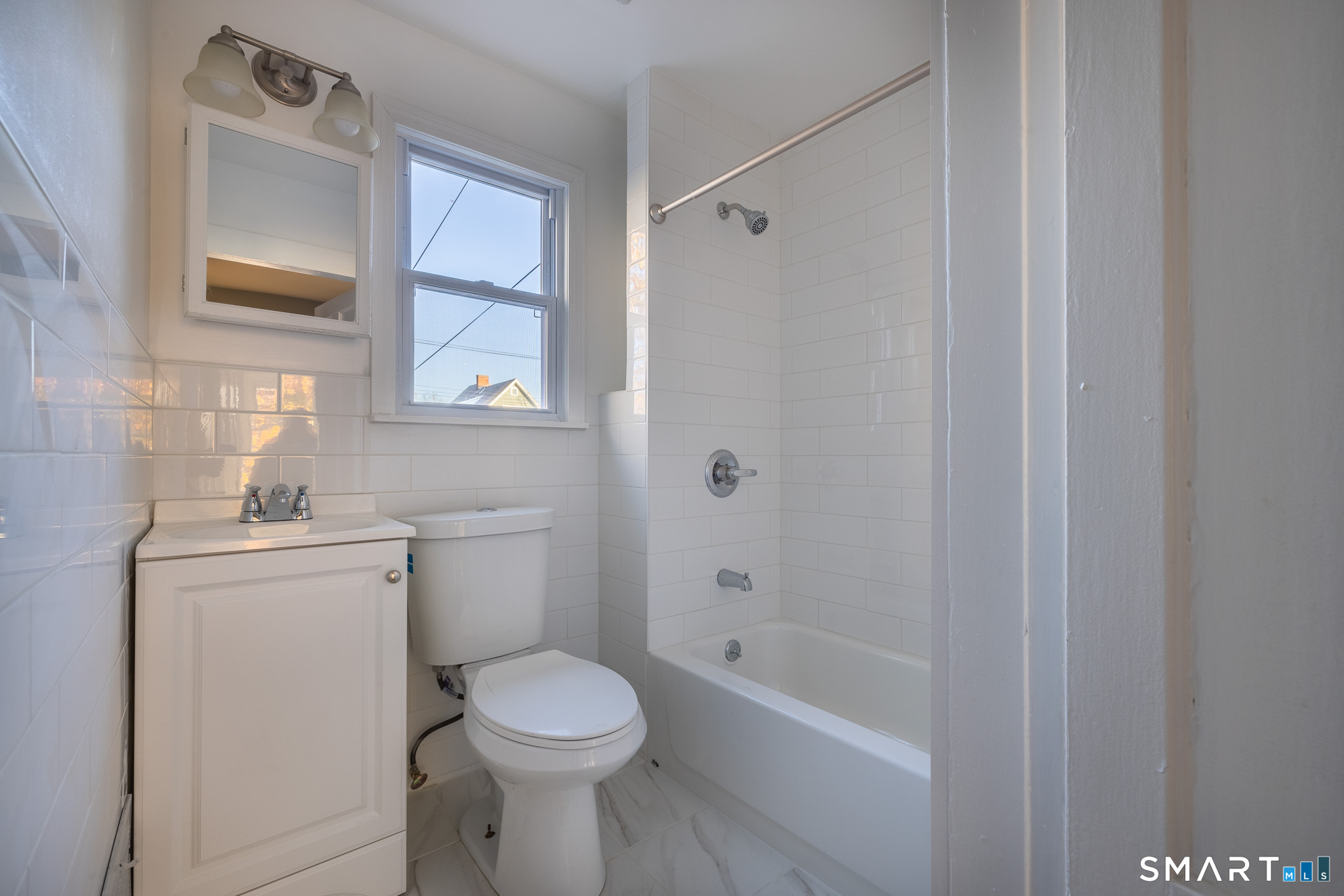 216 Howard Avenue Property Photo 18