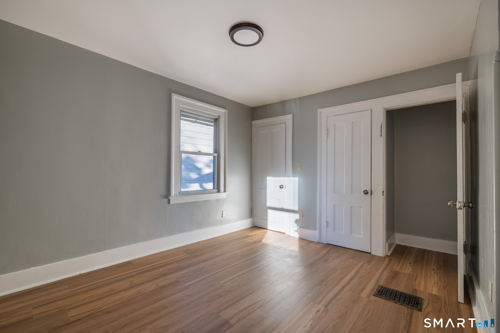 216 Howard Avenue Property Photo 20