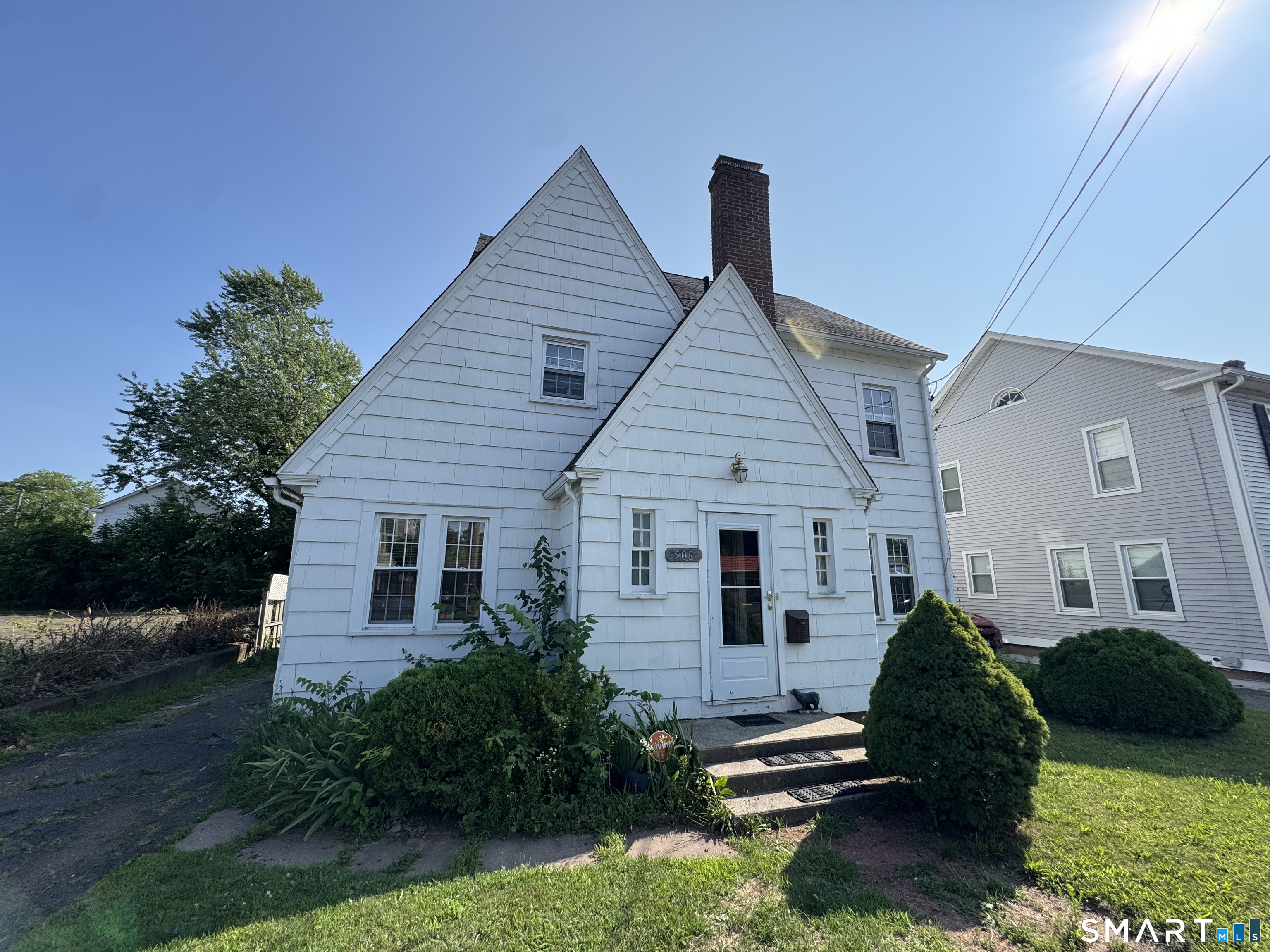 506 Center Street Property Photo 1