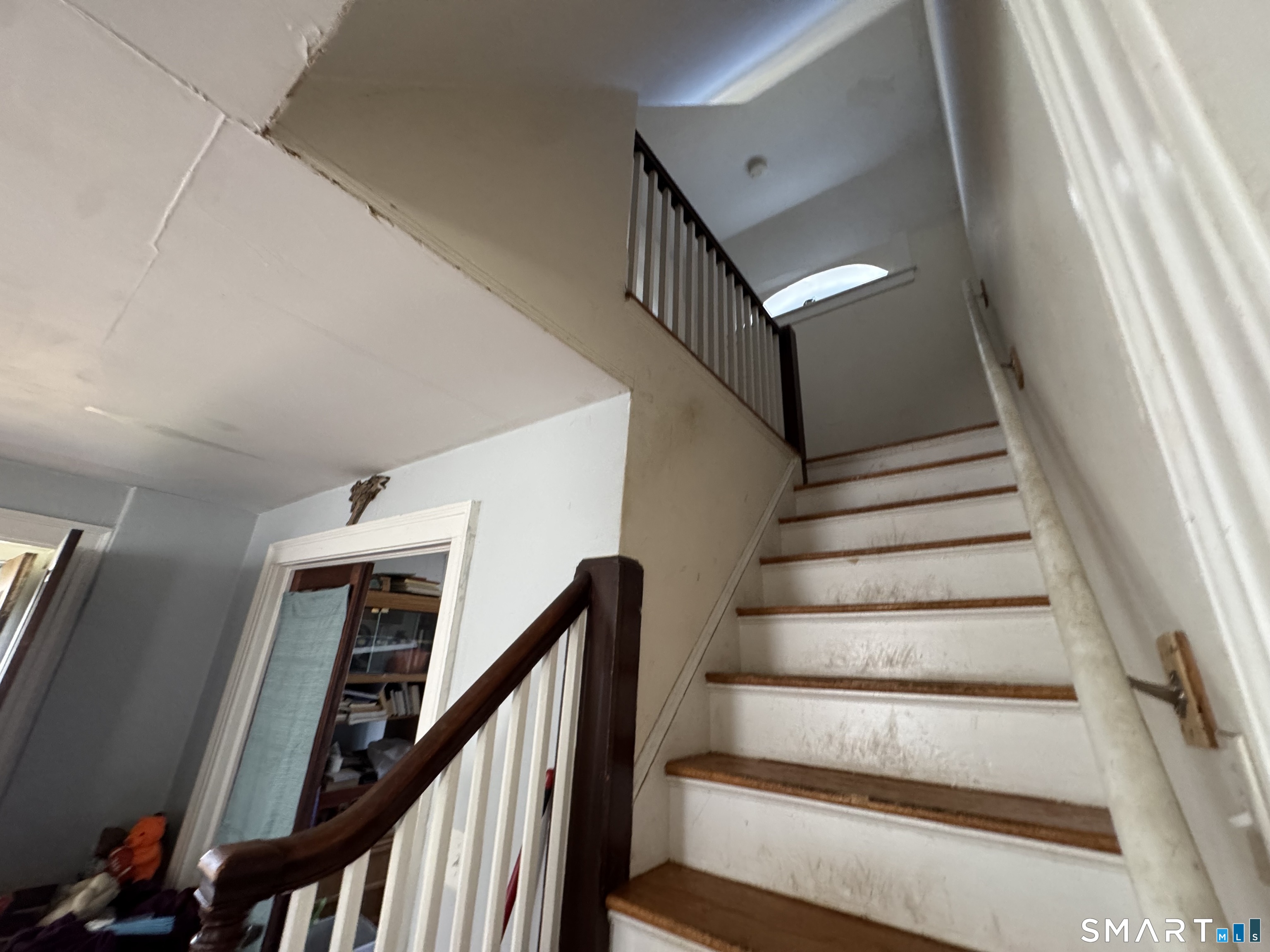506 Center Street Property Photo 9