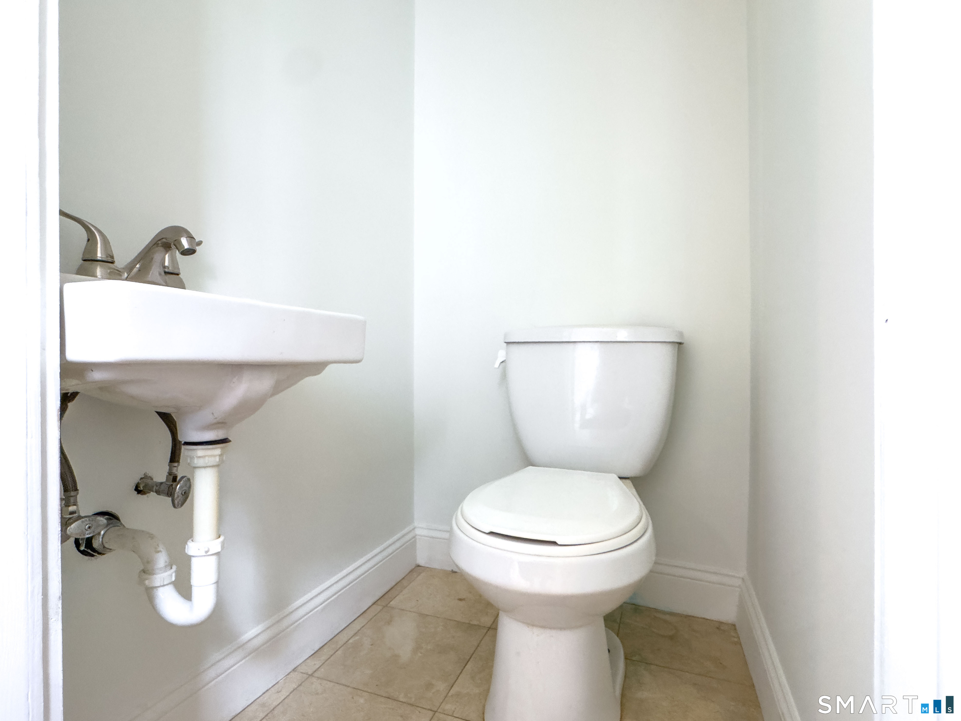 44 Quinsigamond Avenue Property Photo 12