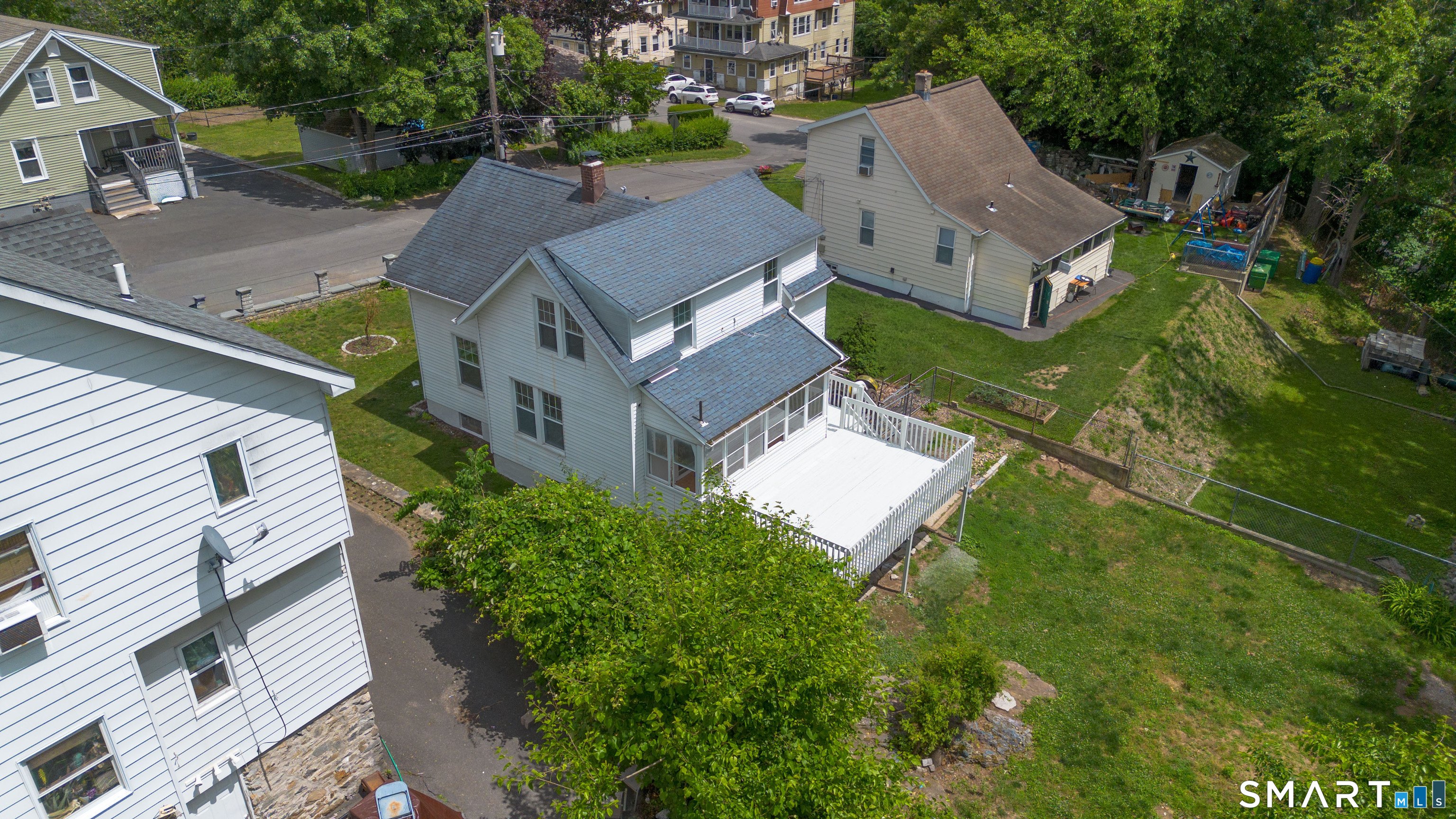44 Quinsigamond Avenue Property Photo 17