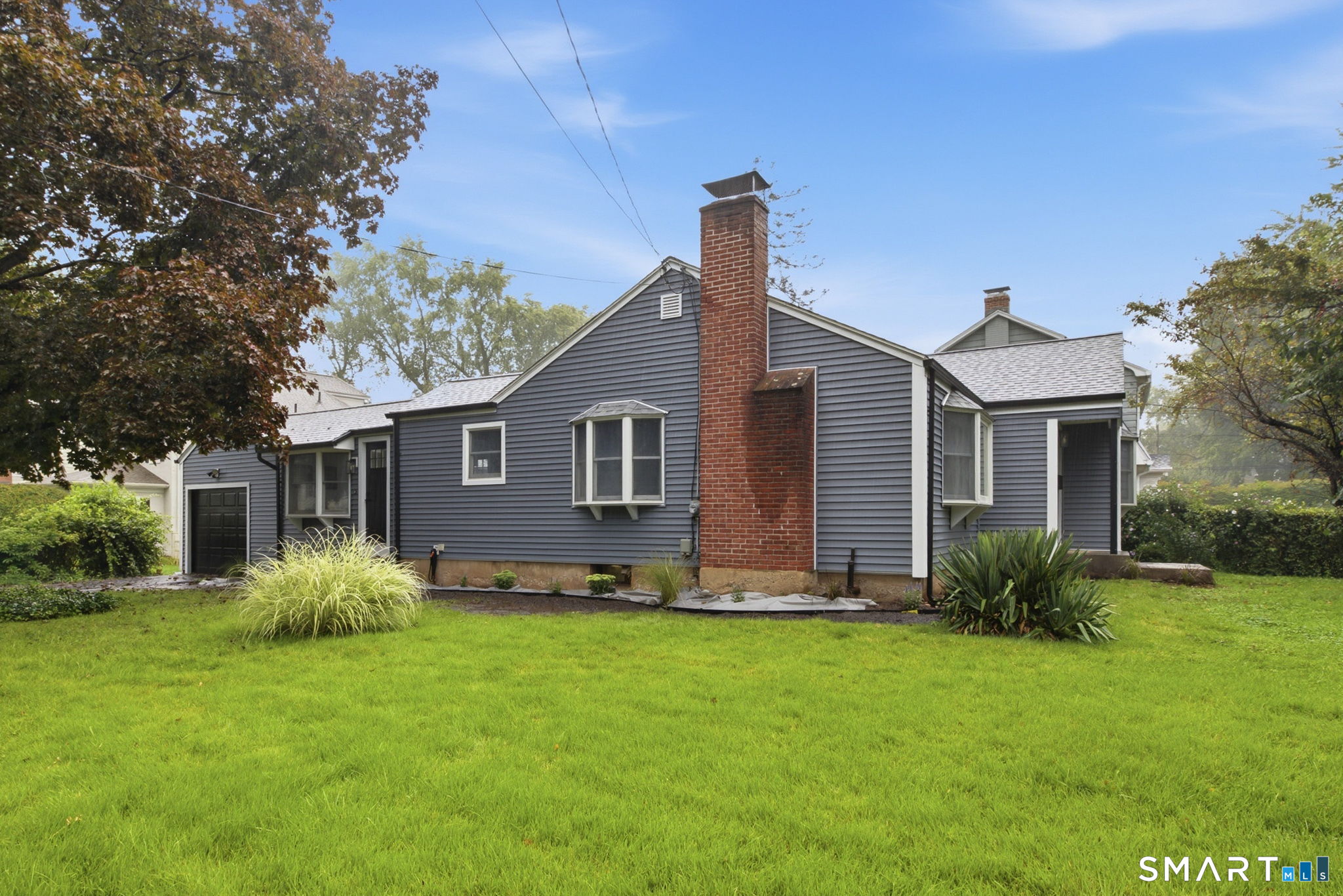 332 Fern Street Property Photo 2