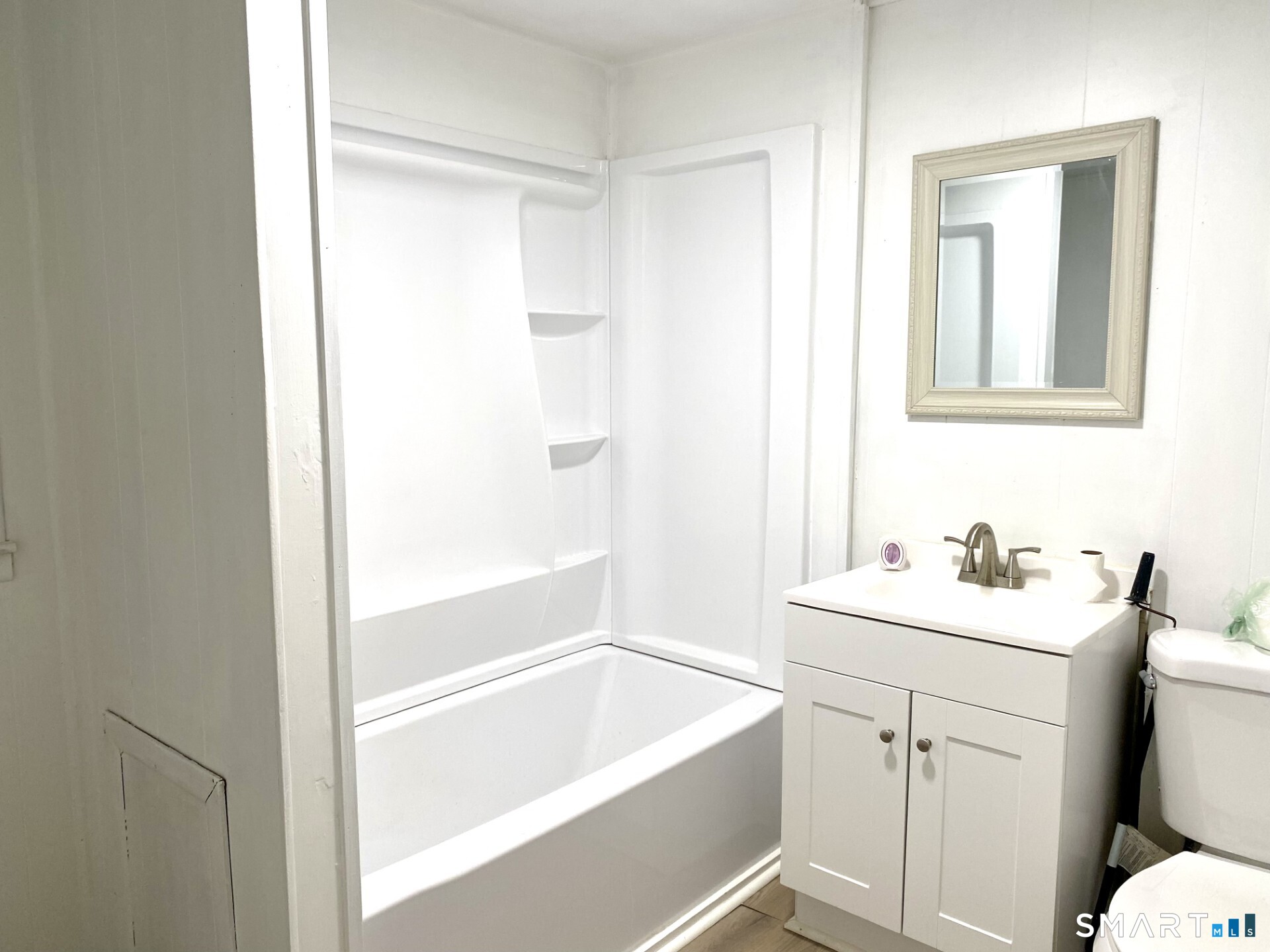 24 Rocky Hill Avenue Property Photo 6