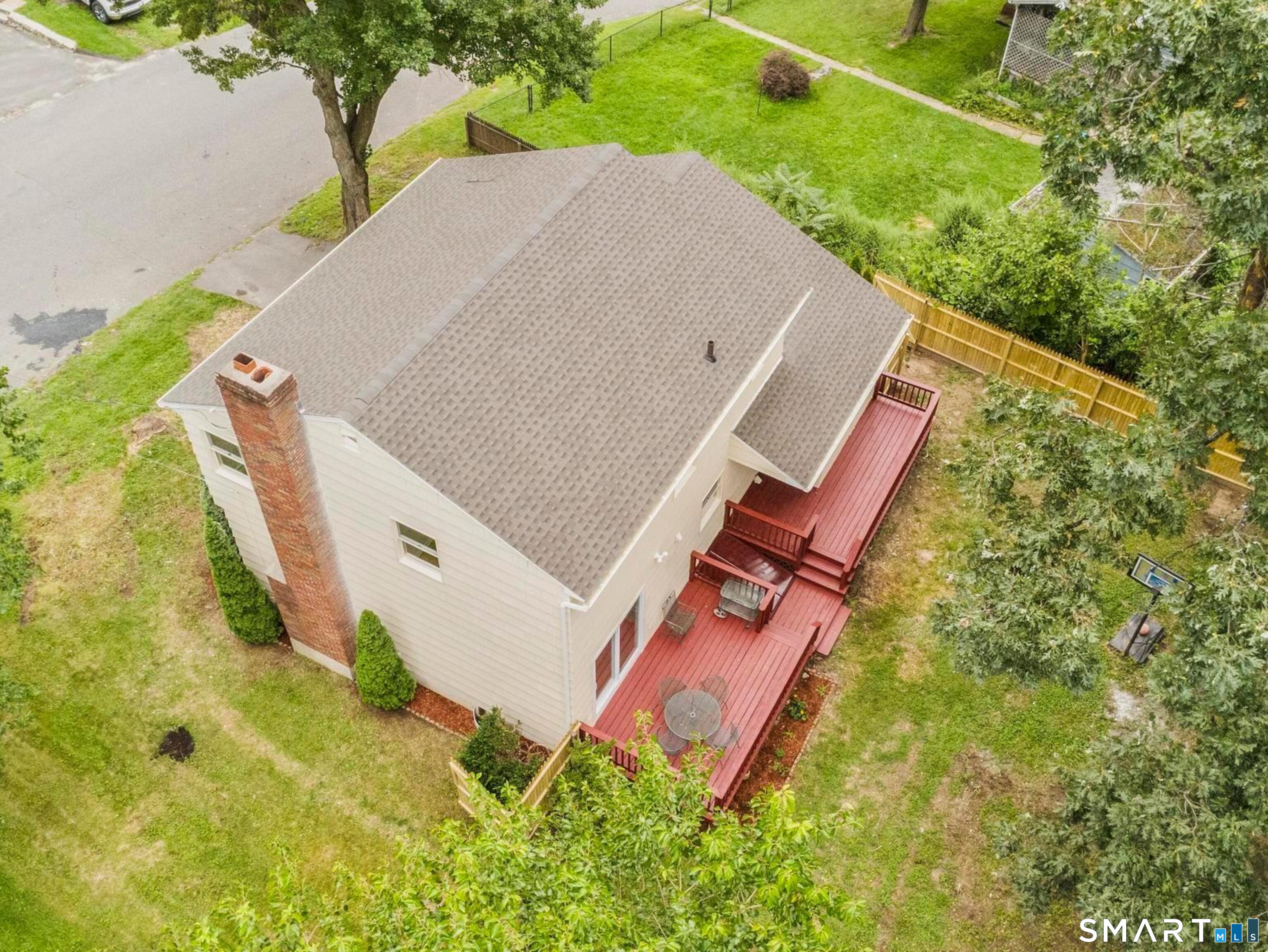 341 Lounsbury Street Property Photo 12