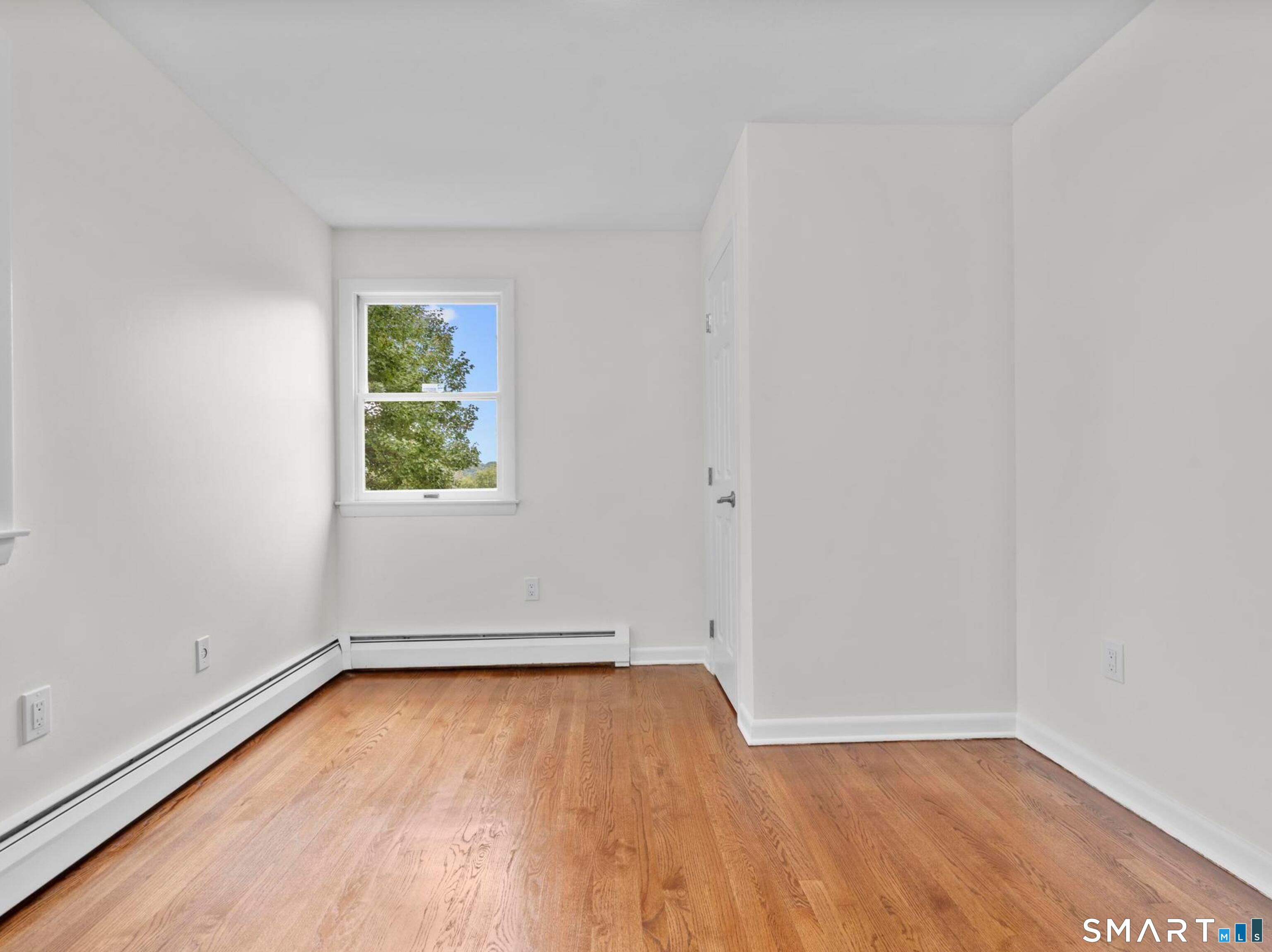 341 Lounsbury Street Property Photo 29