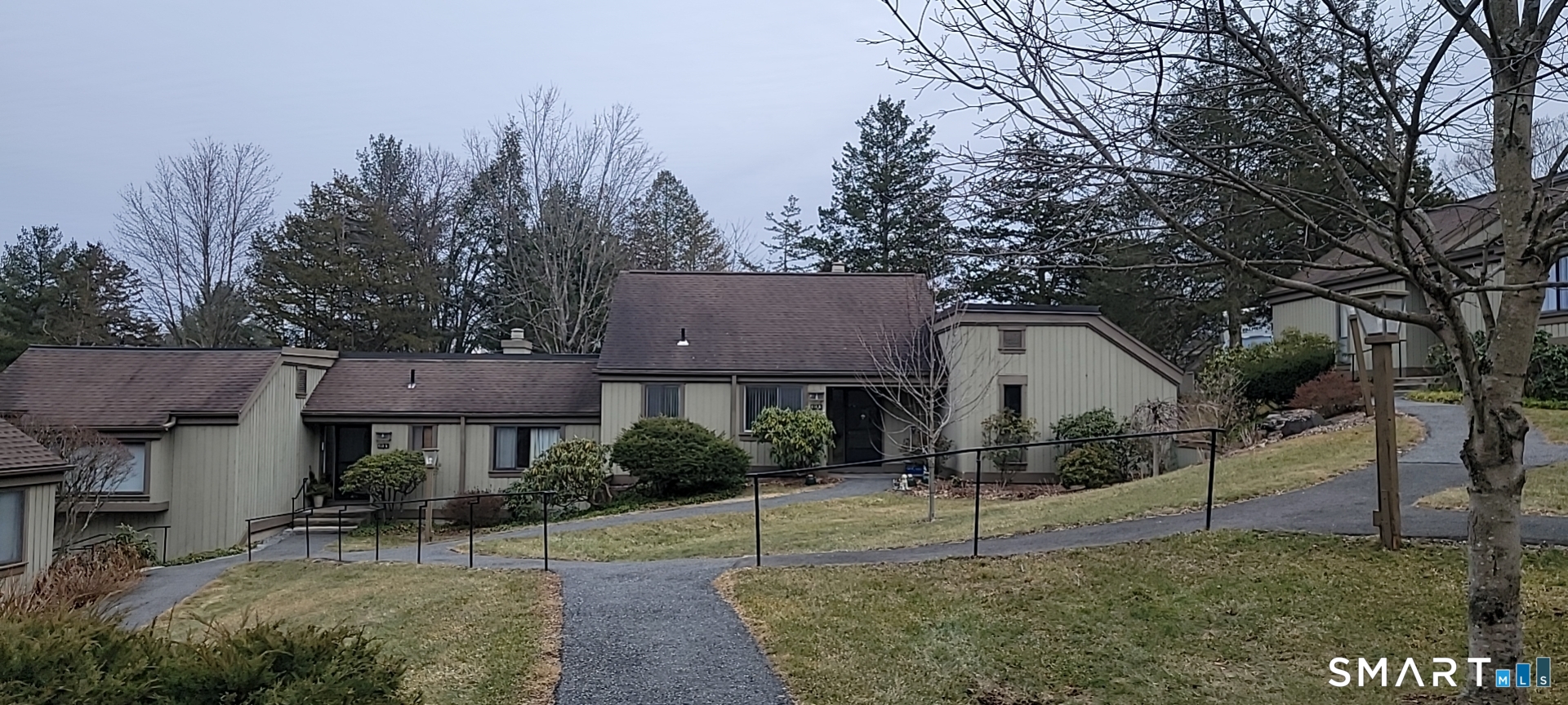 620 Heritage B Village Property Photo 2