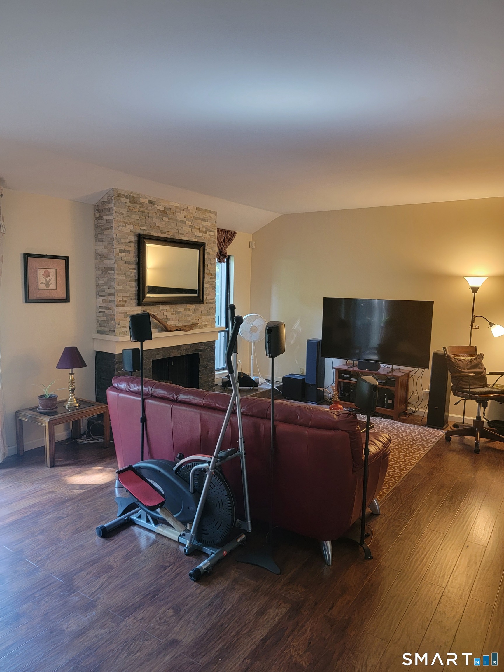 620 Heritage B Village Property Photo 8