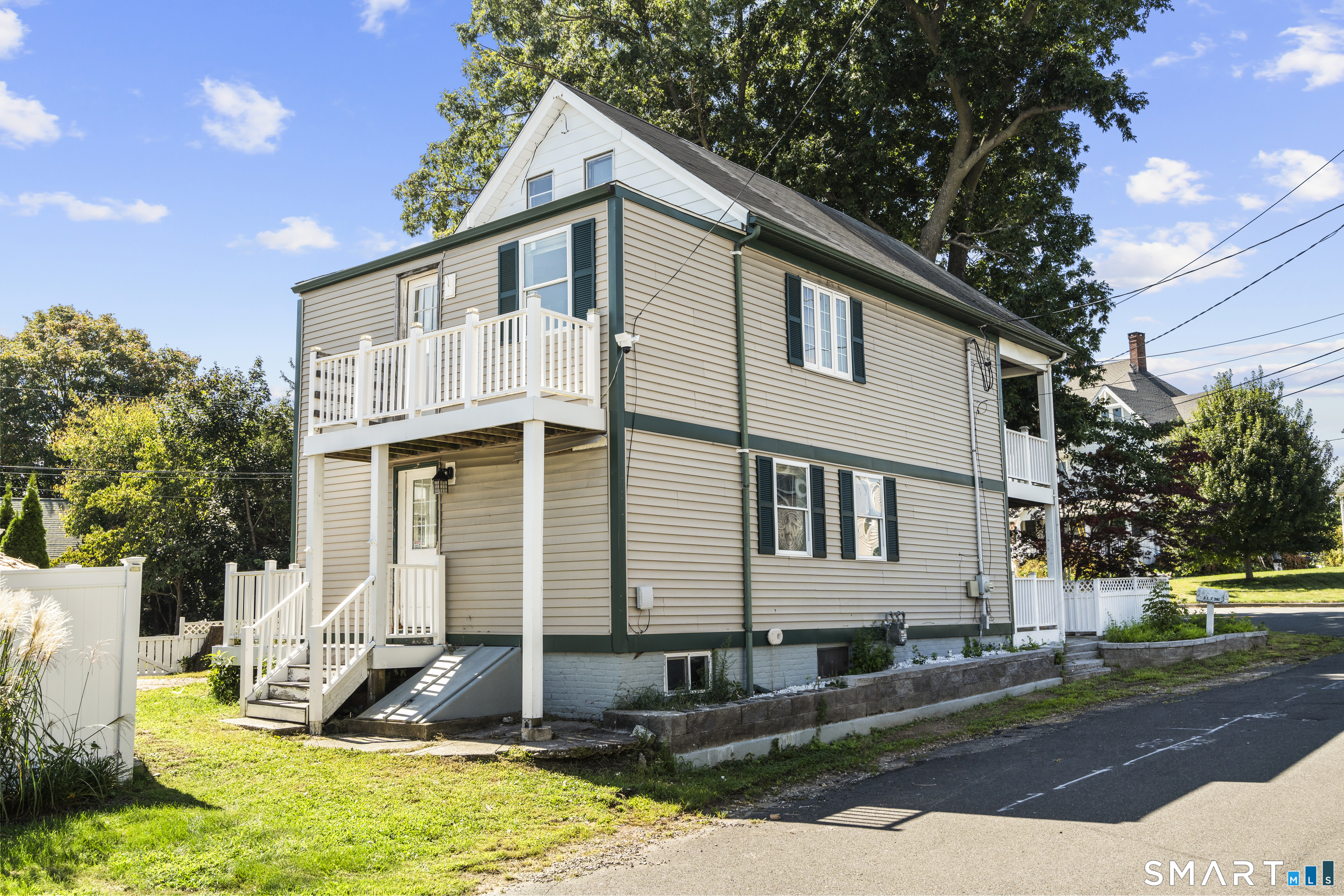63 Stowe Avenue Property Photo 28