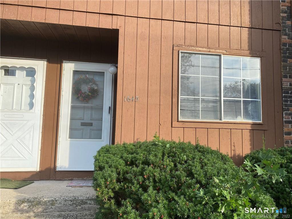 1645 Quinnipiac 5 Avenue Property Photo 3