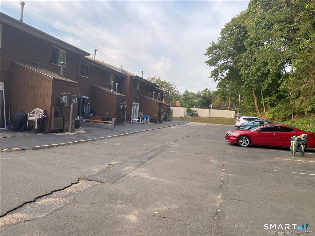 1645 Quinnipiac 5 Avenue Property Photo 32