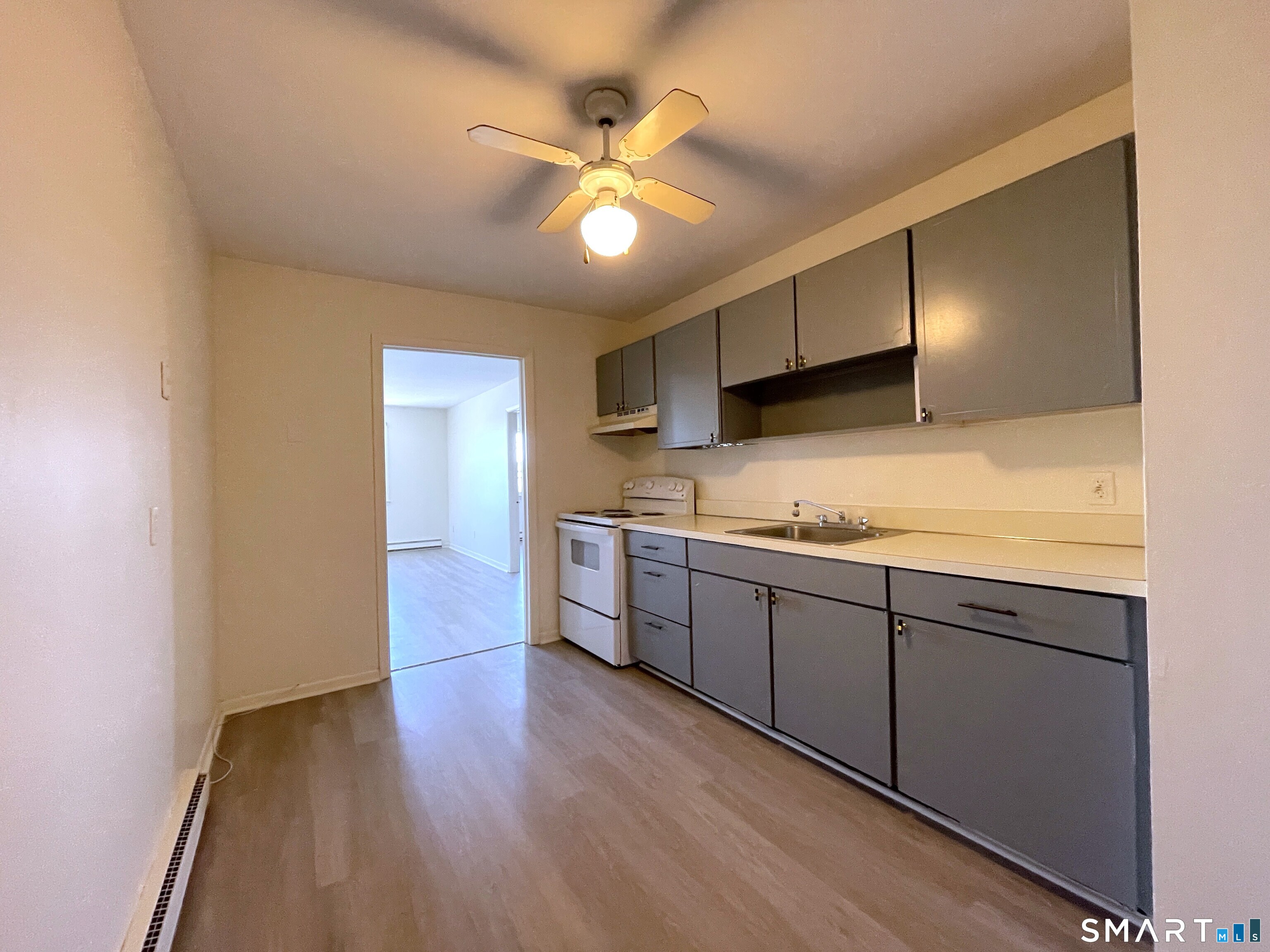 1730 State 404 Street Property Photo 2