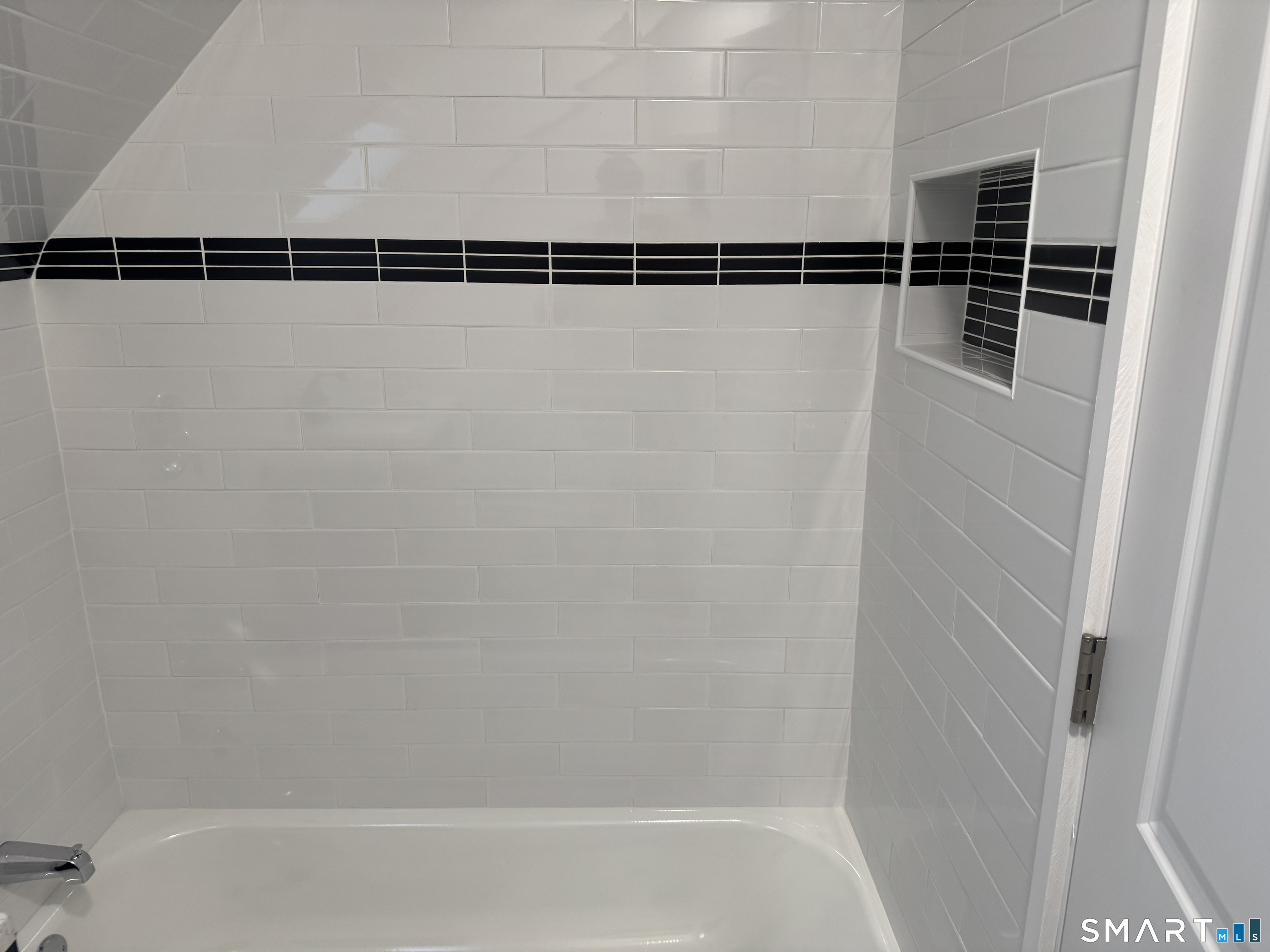 263 Hawley 3rd Floor Avenue Property Photo 10