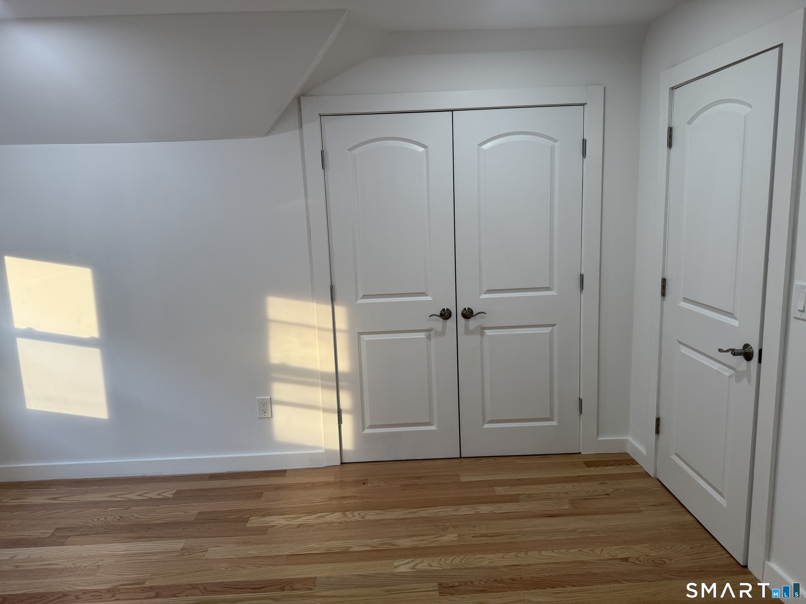 263 Hawley 3rd Floor Avenue Property Photo 11