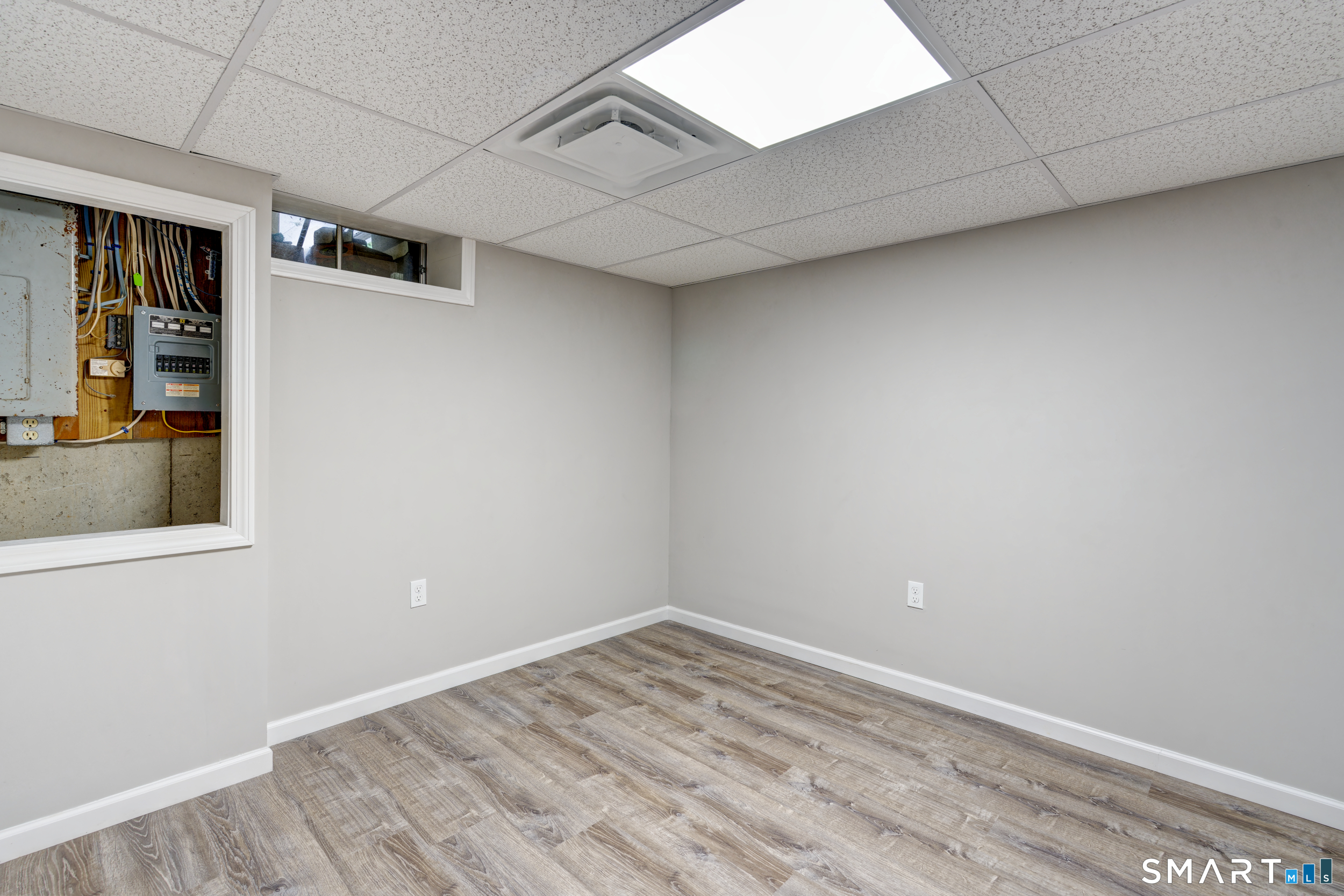 17 Blaine Avenue Property Photo 21