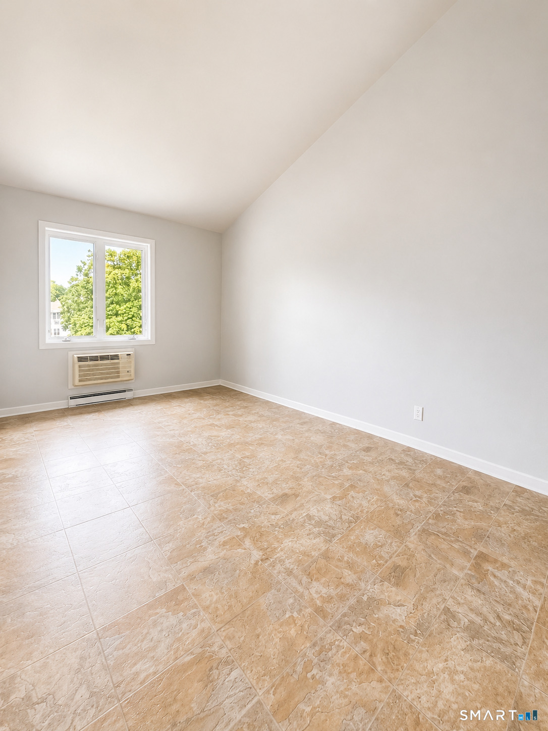 131 Florence 2b Road Property Photo 14