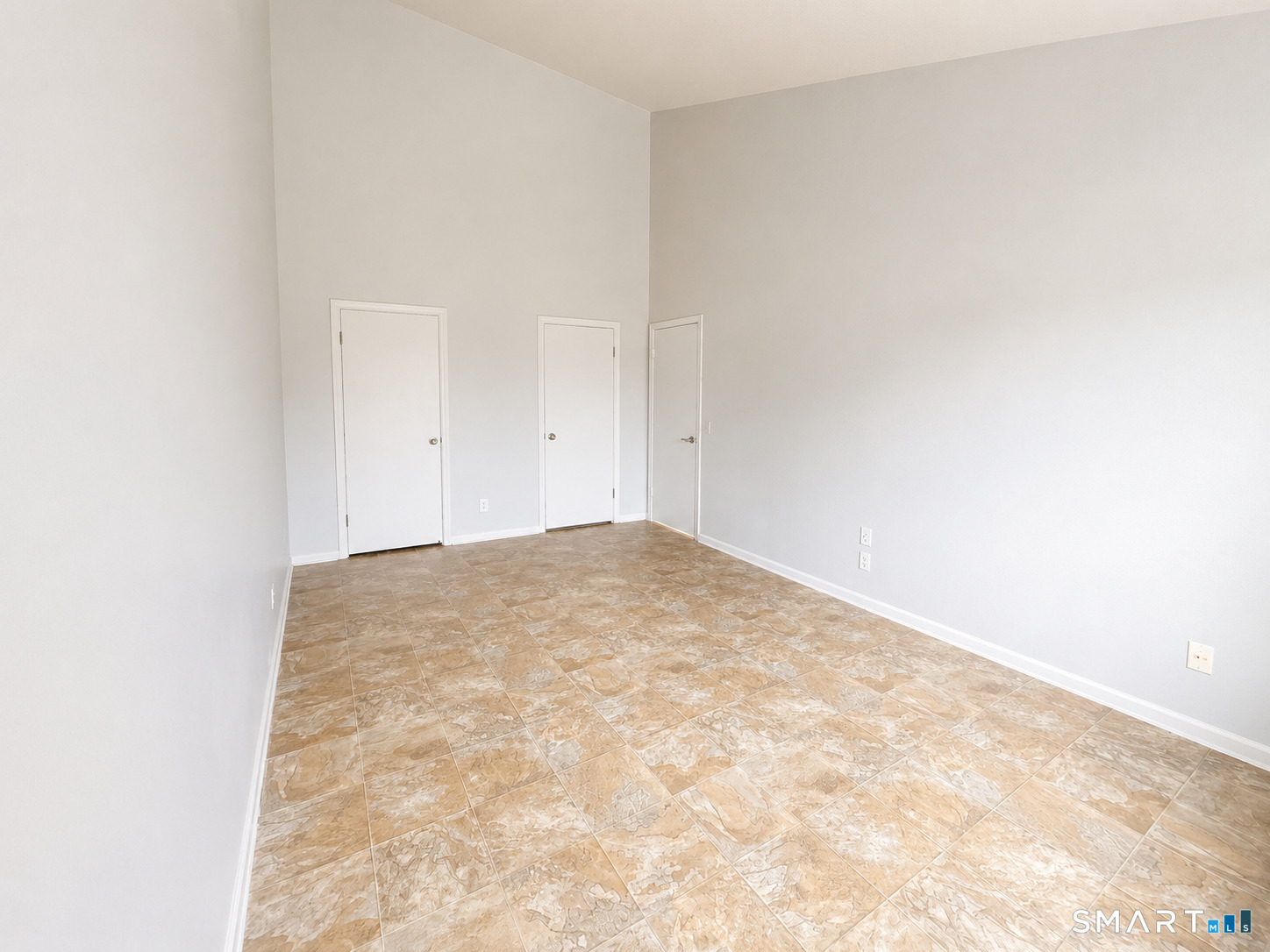 131 Florence 2b Road Property Photo 16