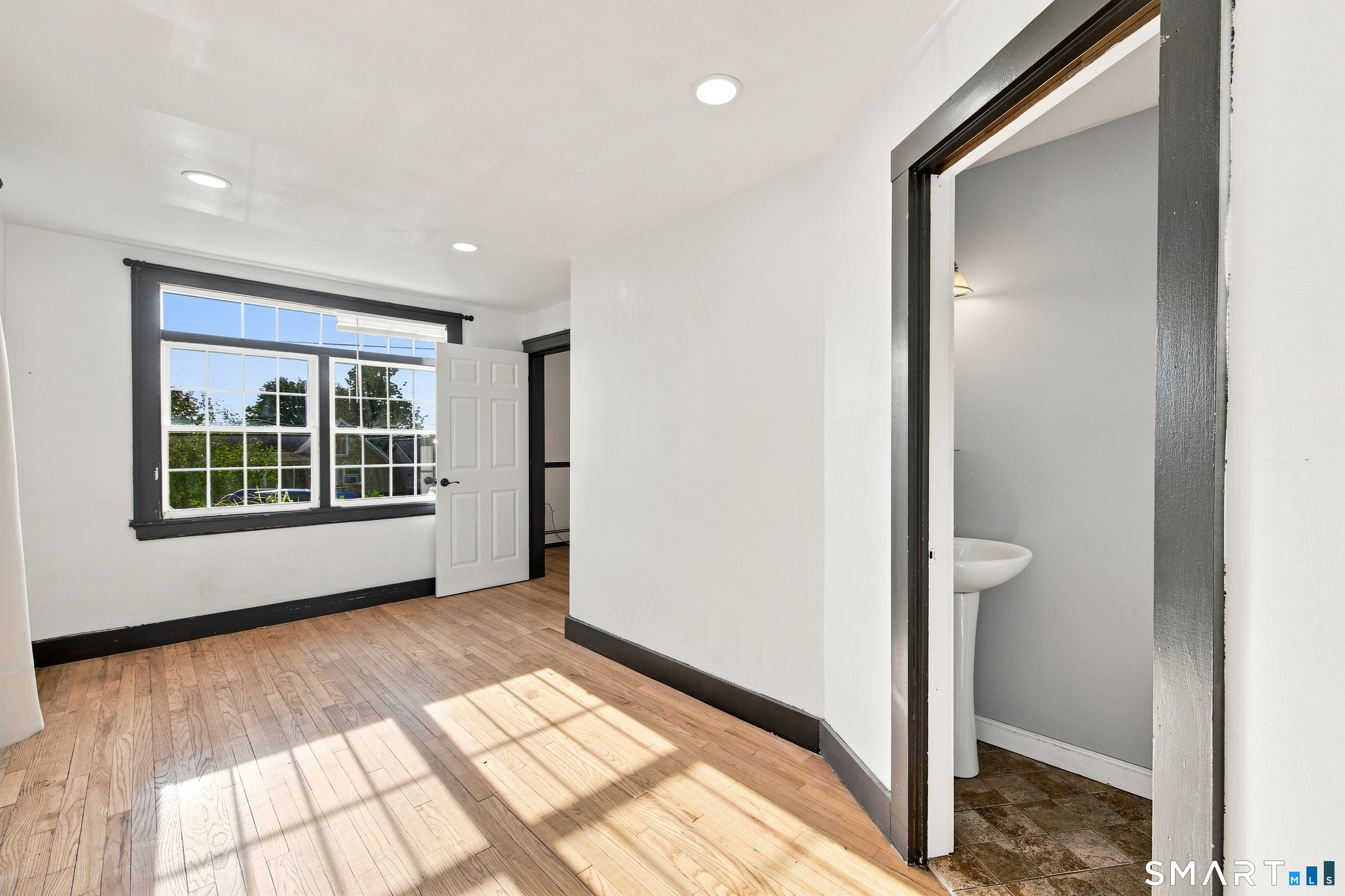 109 Johnson Street Property Photo 20