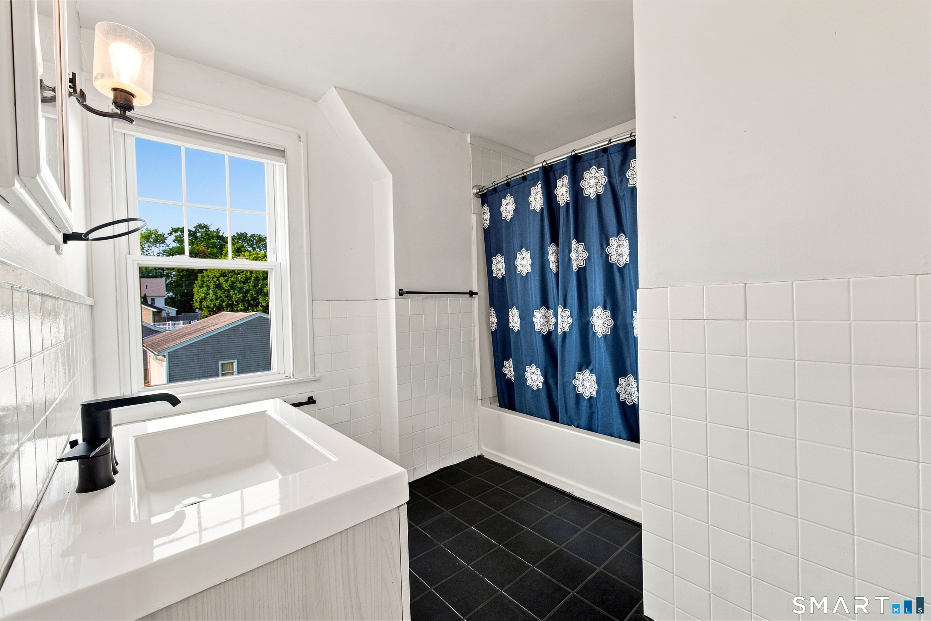 109 Johnson Street Property Photo 23