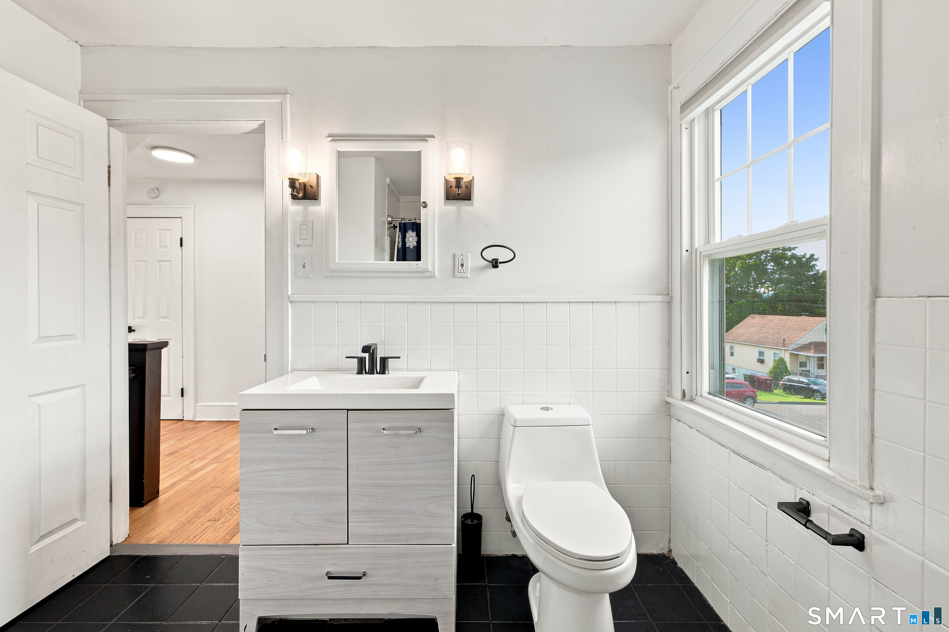109 Johnson Street Property Photo 24