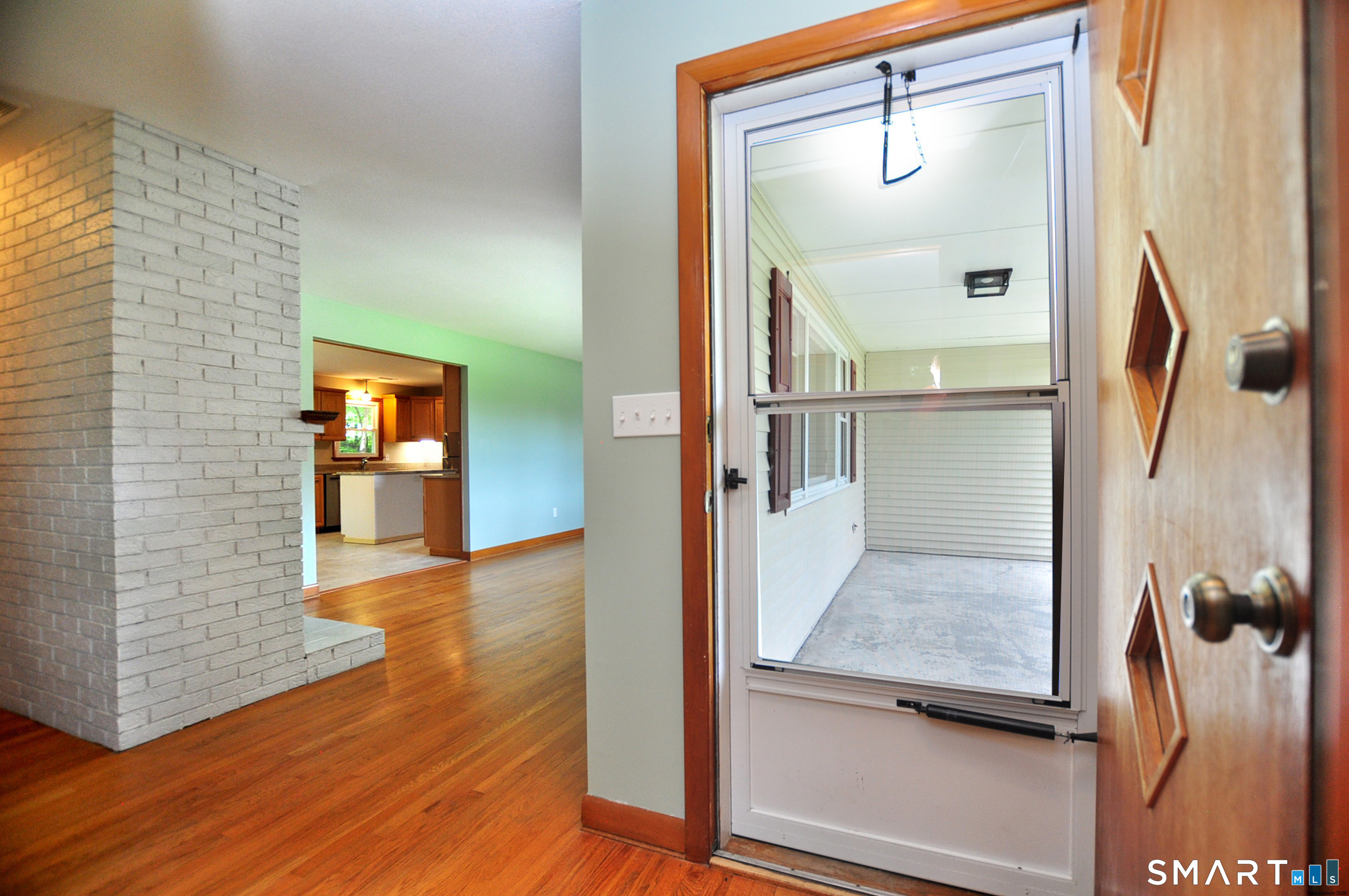 84 Holcomb Street Property Photo 10